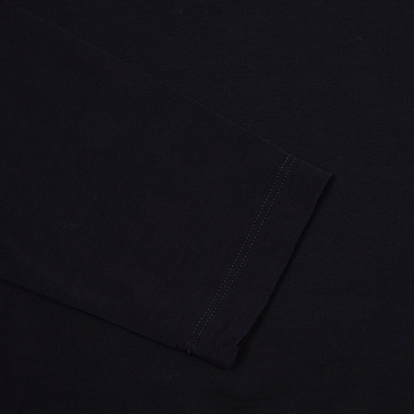 Albeni Merino Turtleneck in Night Blue