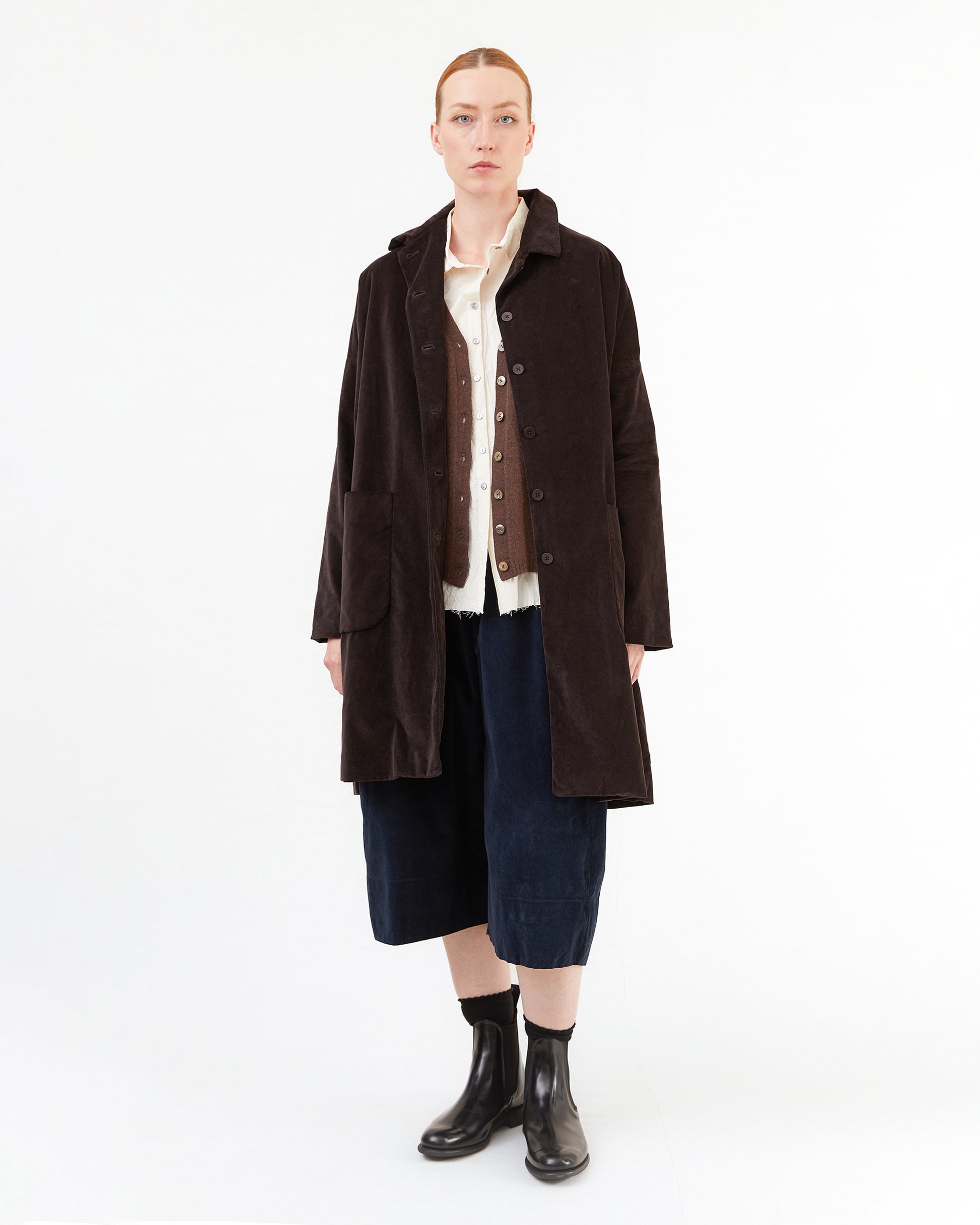 Album Di Famiglia Wide Velvet Trousers in Ink