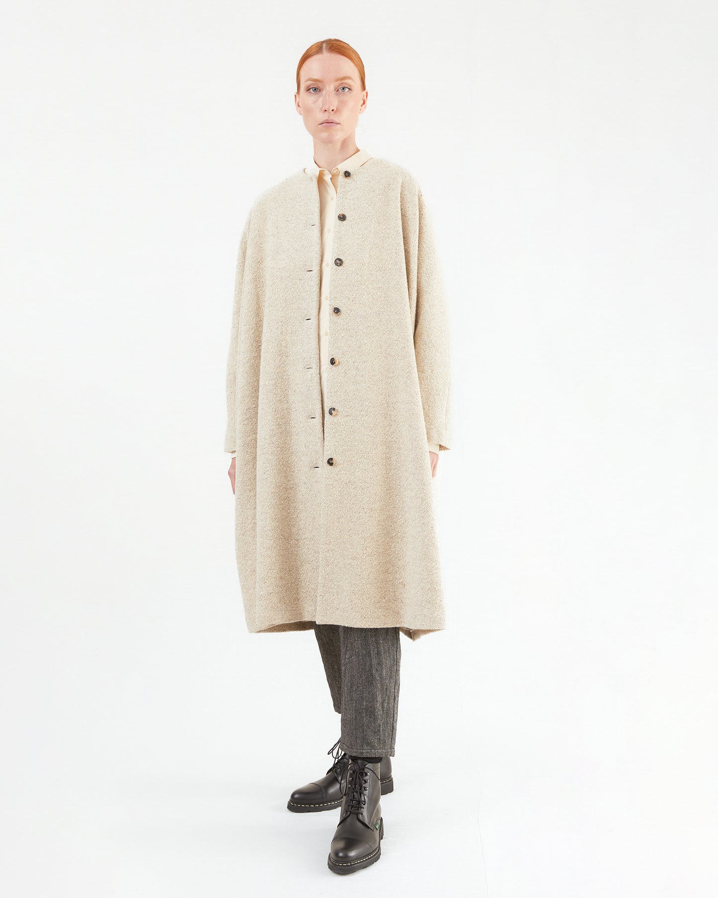 Apuntob Heavy Virgin Wool Coat in Natural