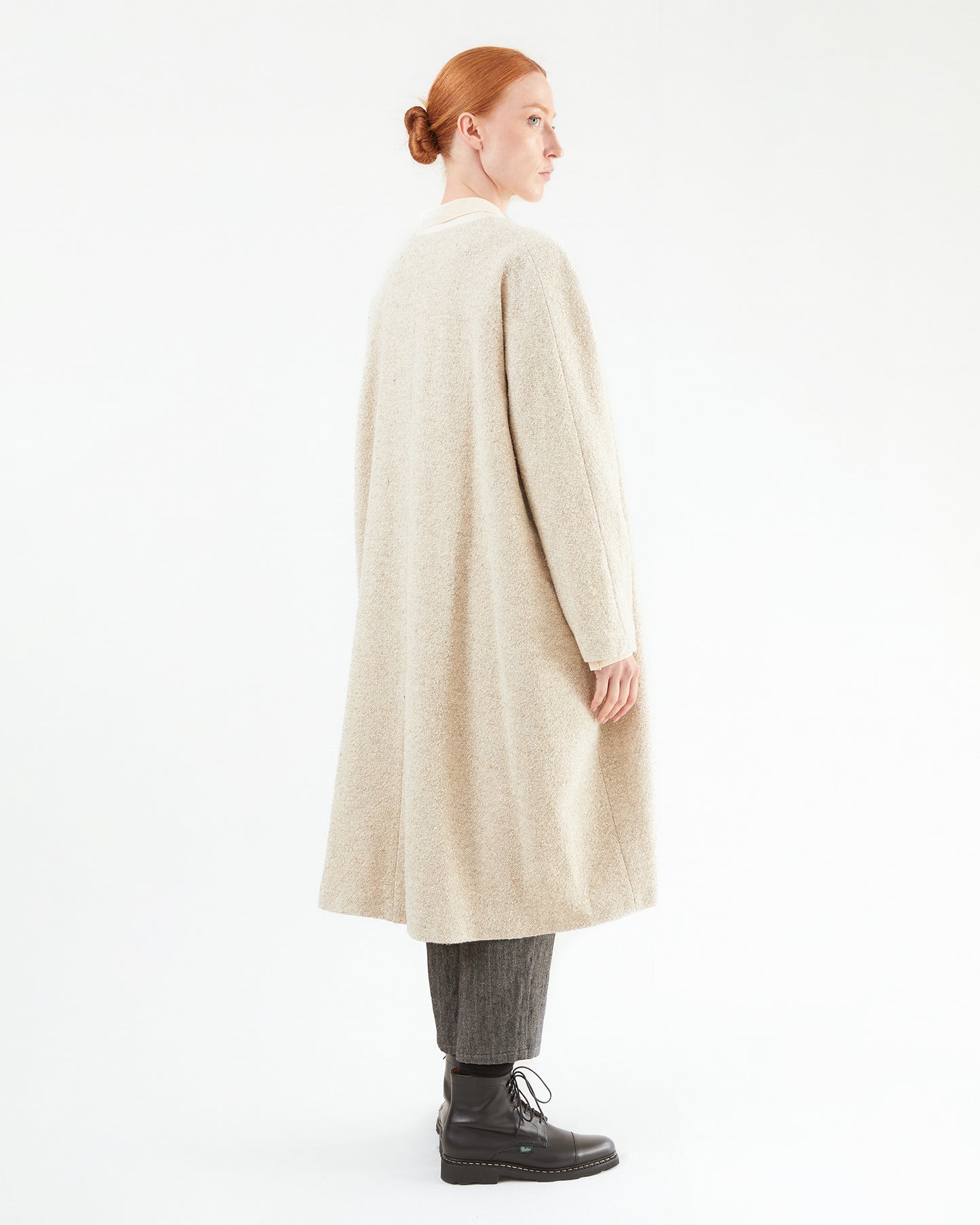 Apuntob Heavy Virgin Wool Coat in Natural