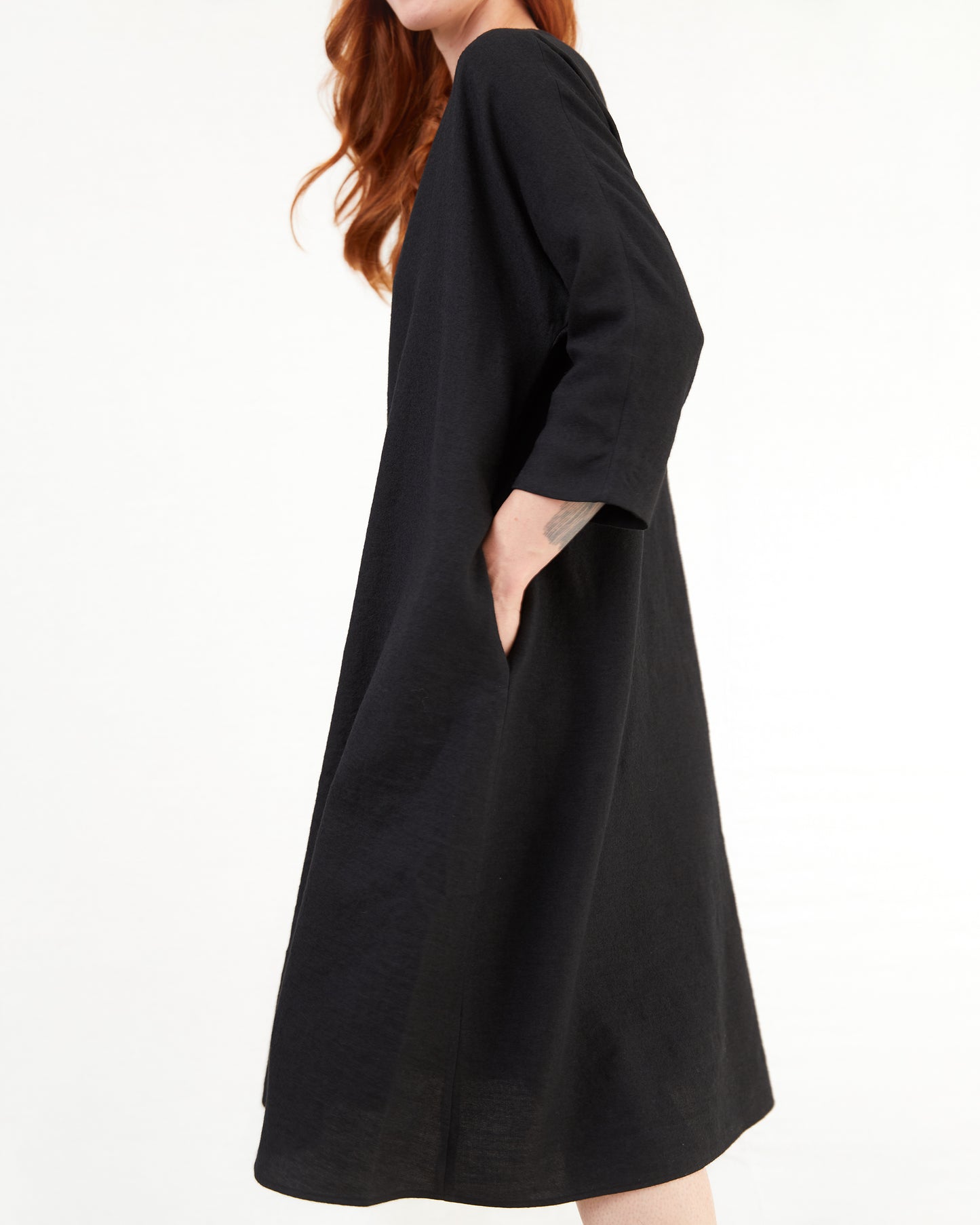 Apuntob Wool Dress in Black