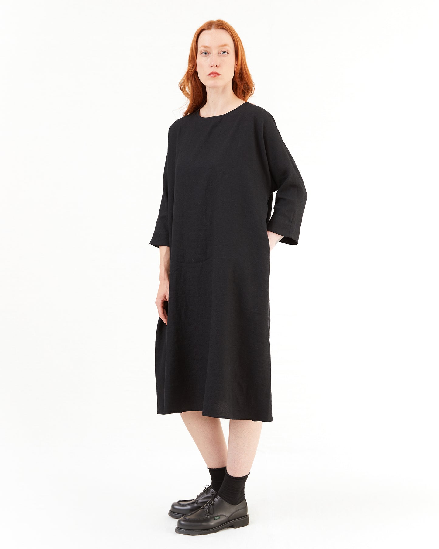 Apuntob Wool Dress in Black
