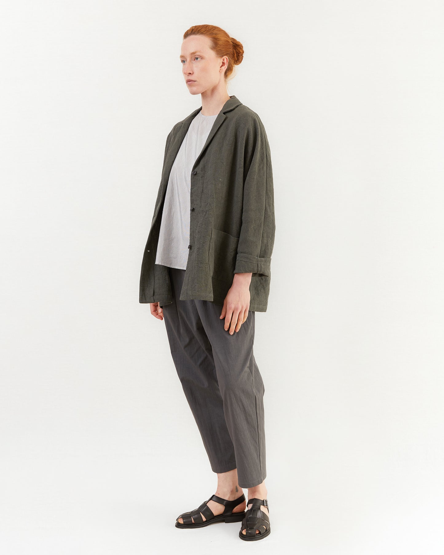 Apuntob Linen Jacket in Cement