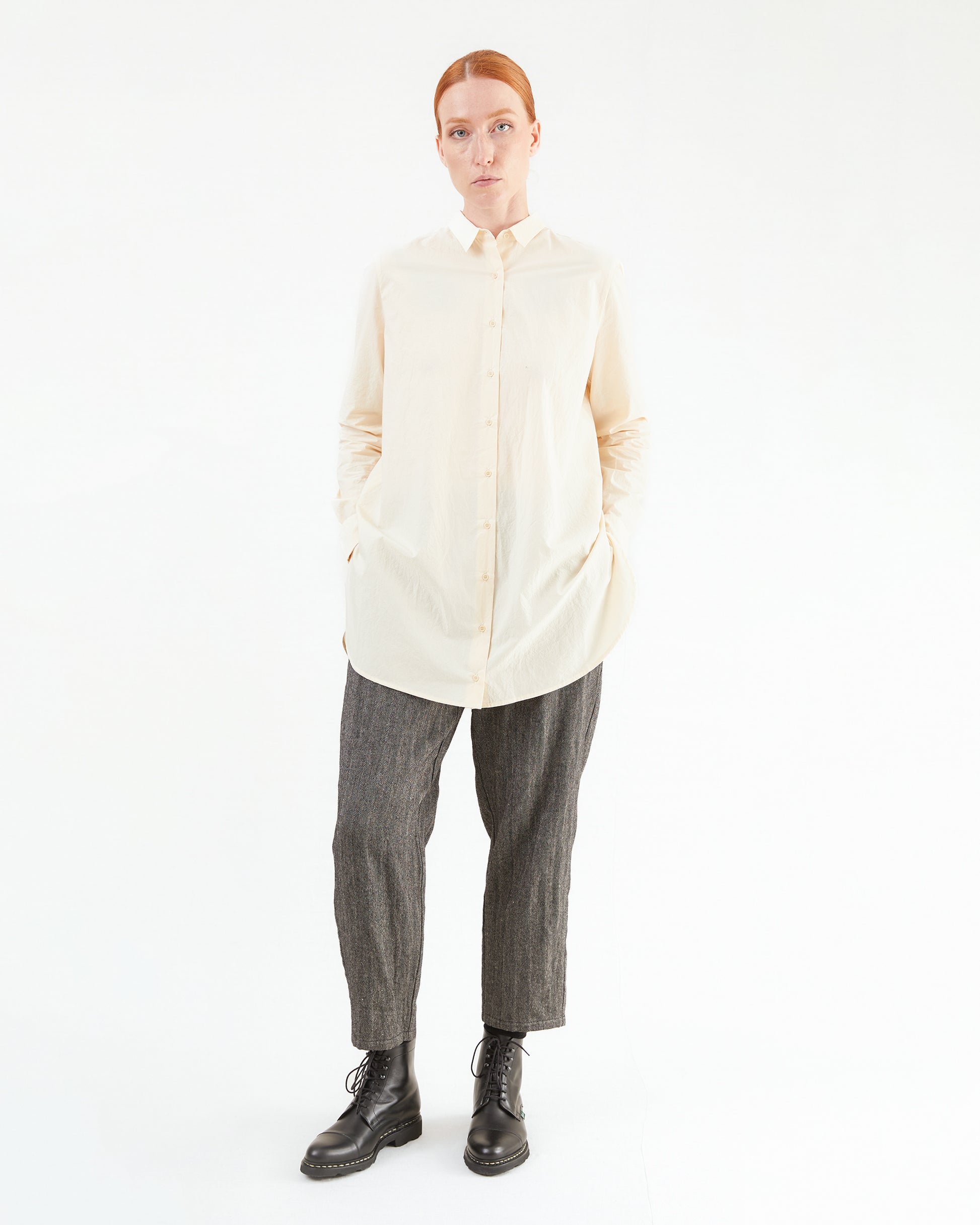 Apuntob Pleated Herringbone Trousers in Black/ Ecru