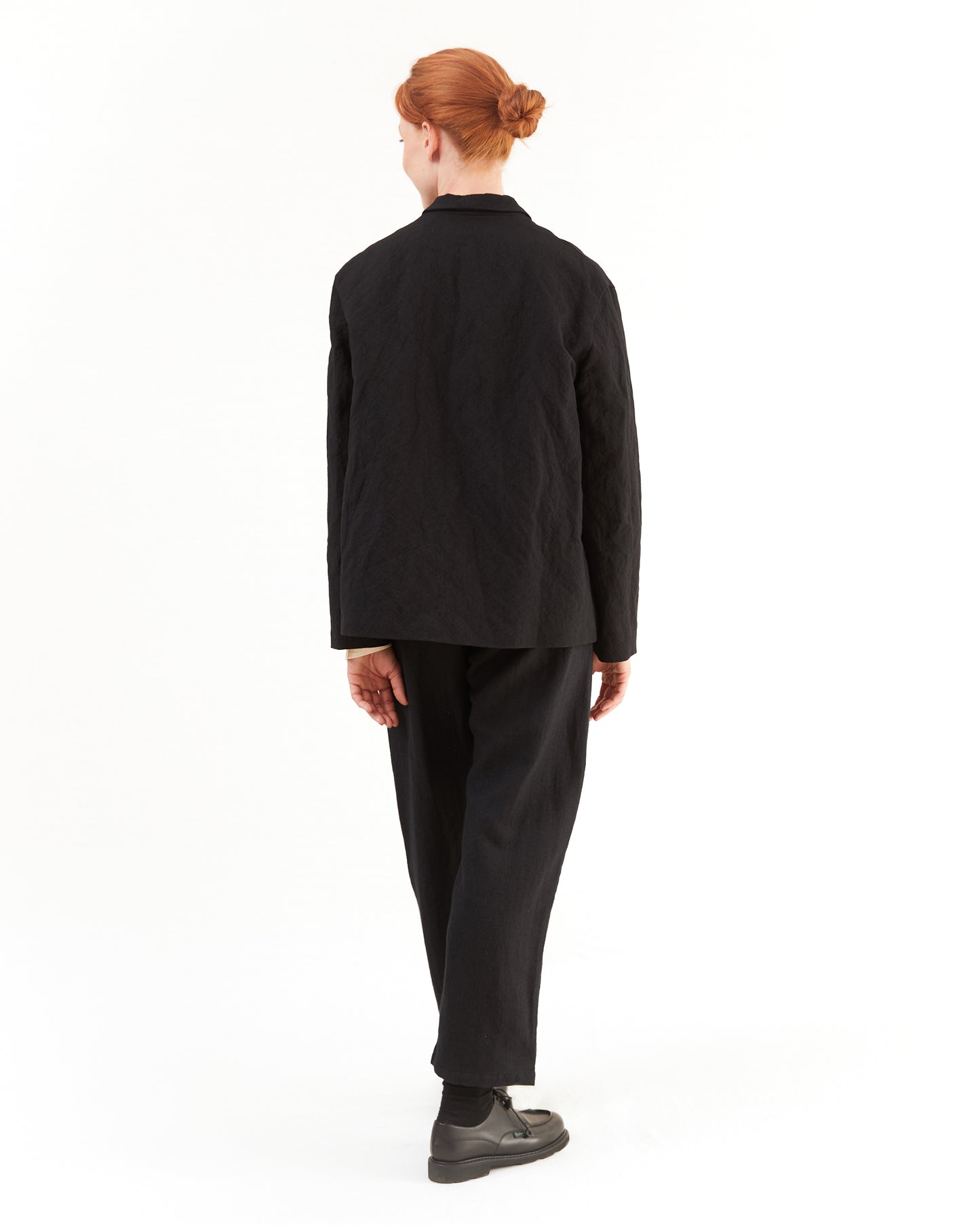 Apuntob Wool Trousers in Black