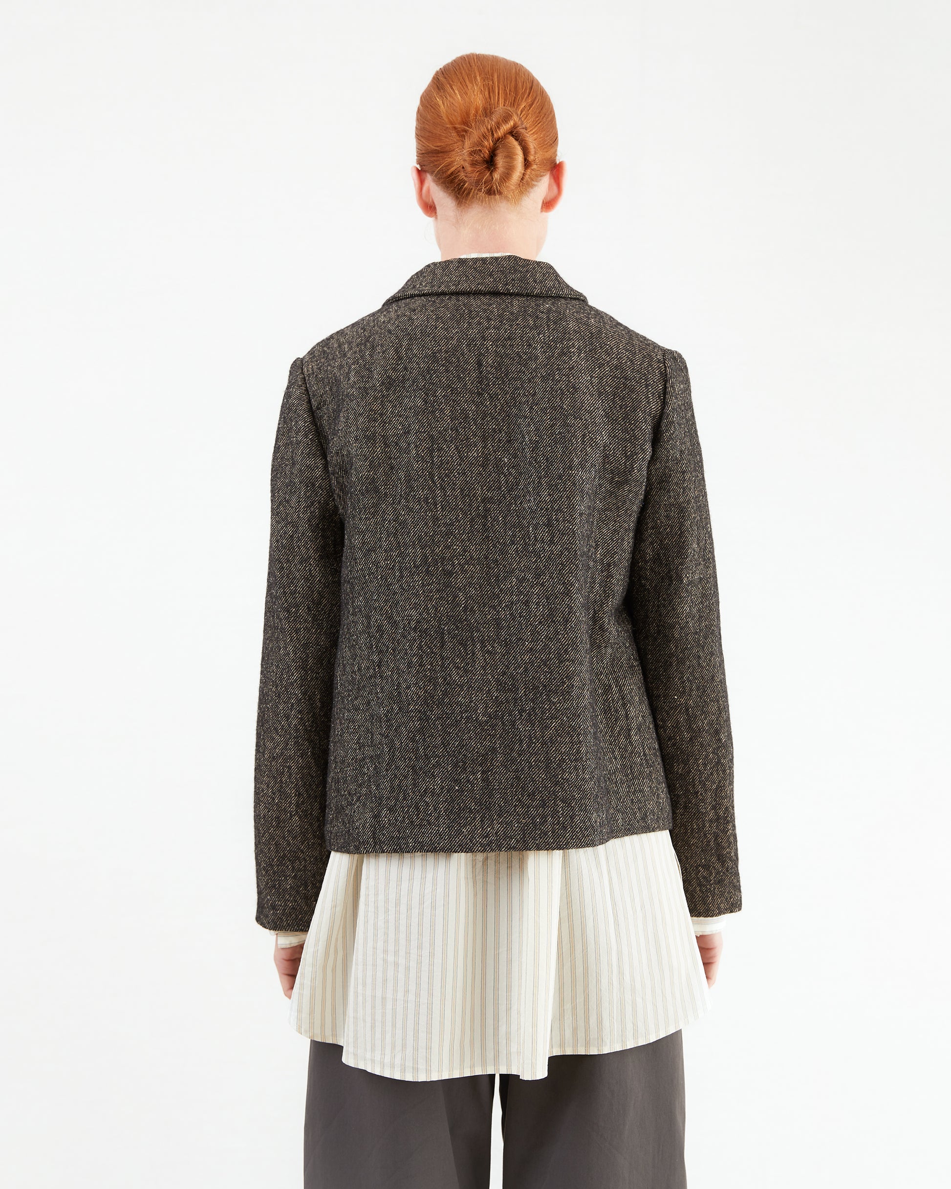 Apuntob Heavy Hemp/ Wool Jacket in Black