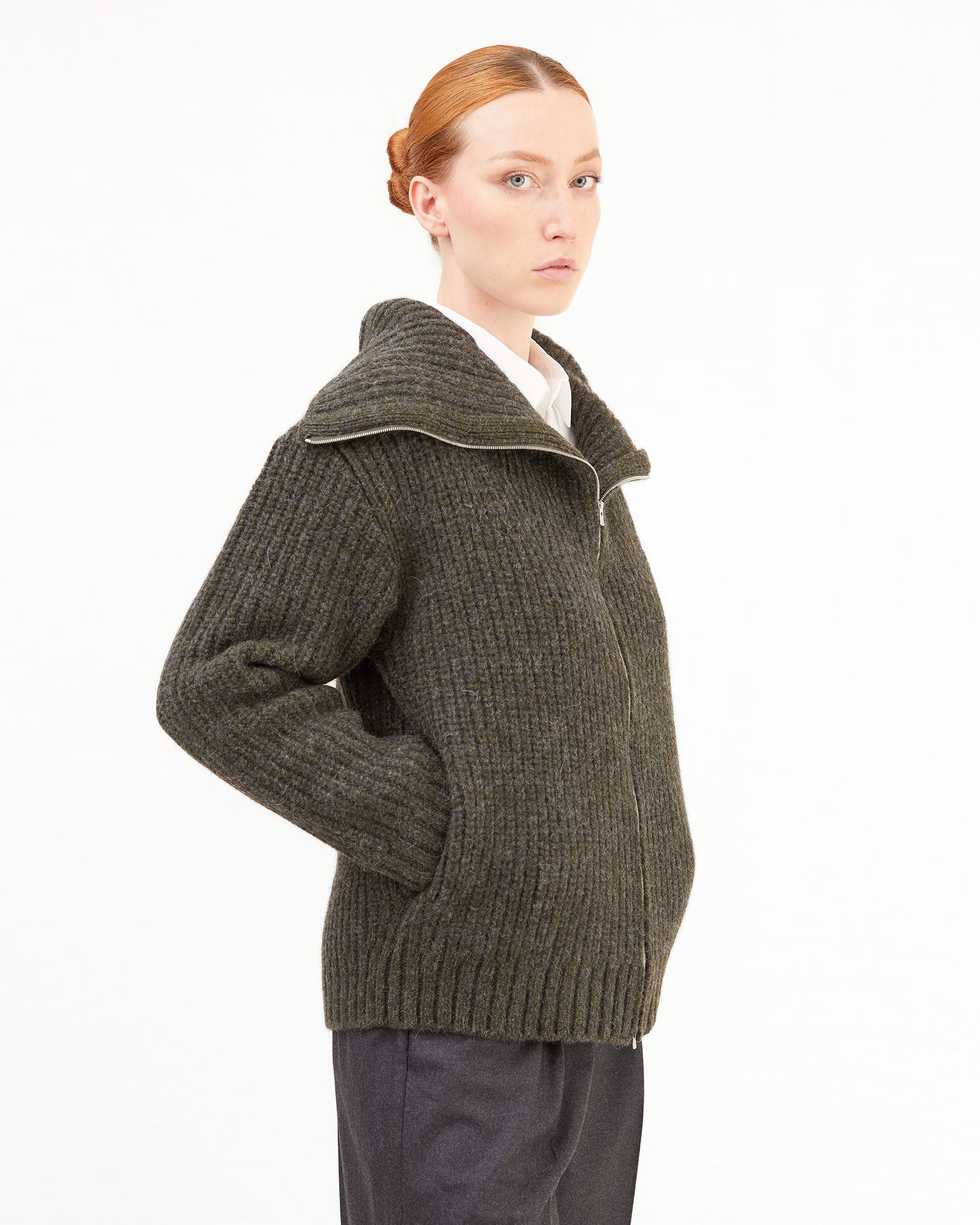 Aton Women's Wool Alpaca Cashmere Zipper Cardigan in Khaki