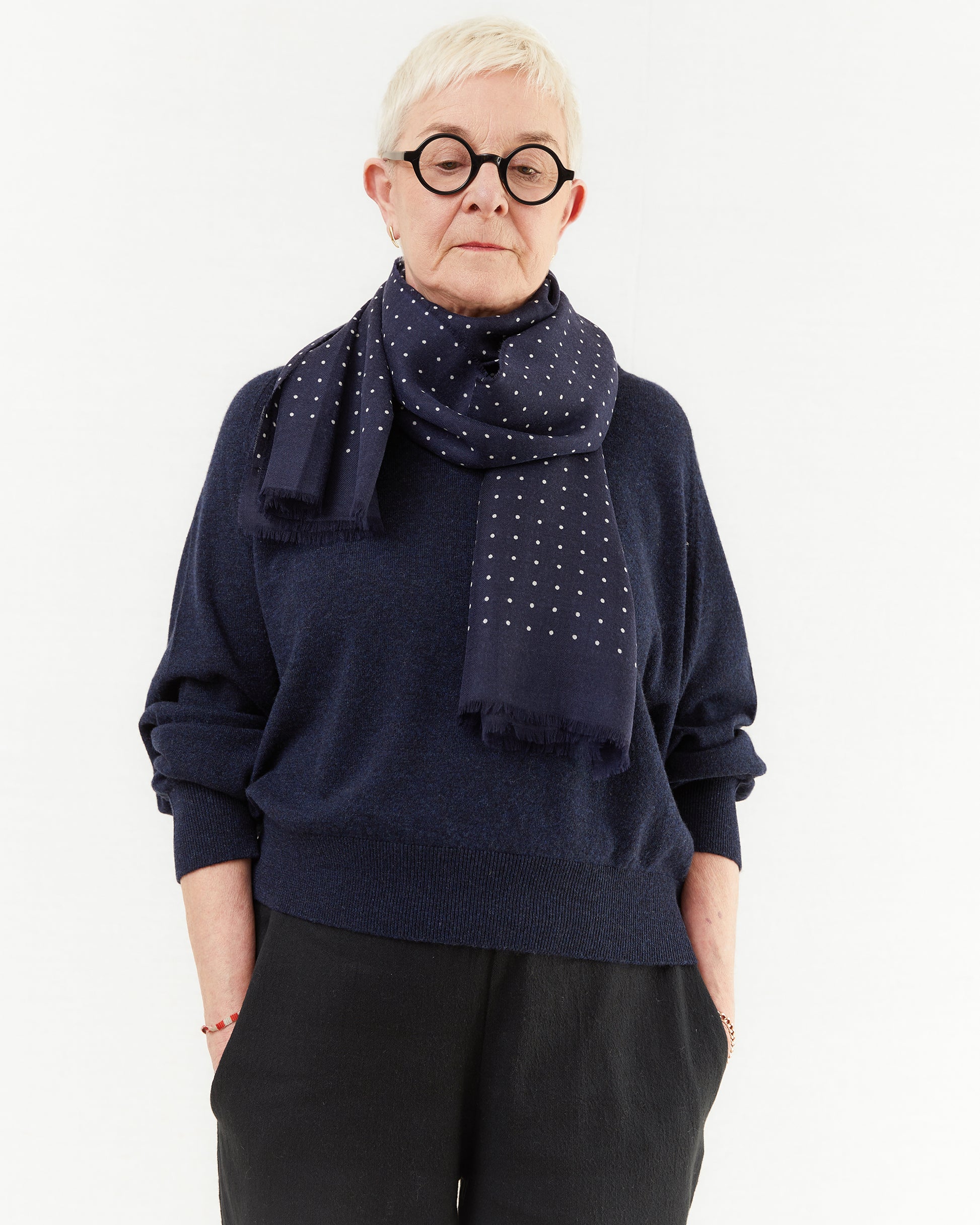 Begg & Co Wispy Hanover Cashmere Scarf in Navy/White