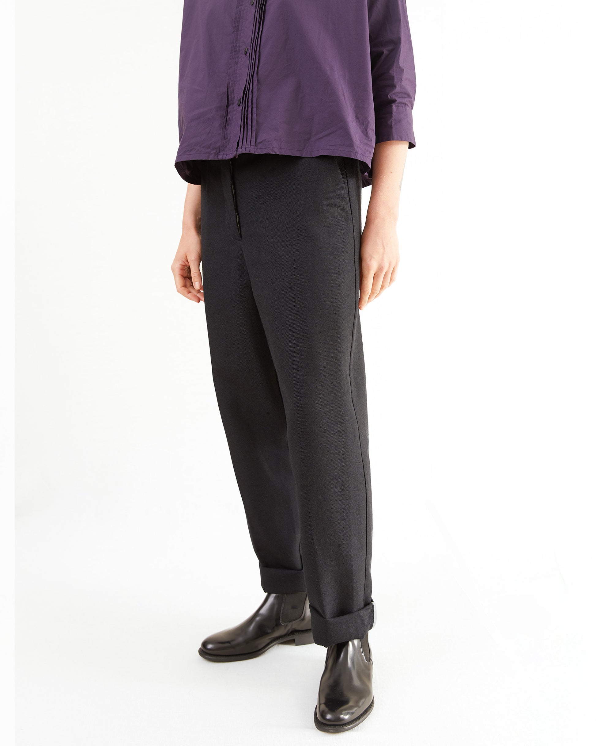 Bergfabel Women's Maria Pants in Black Navy