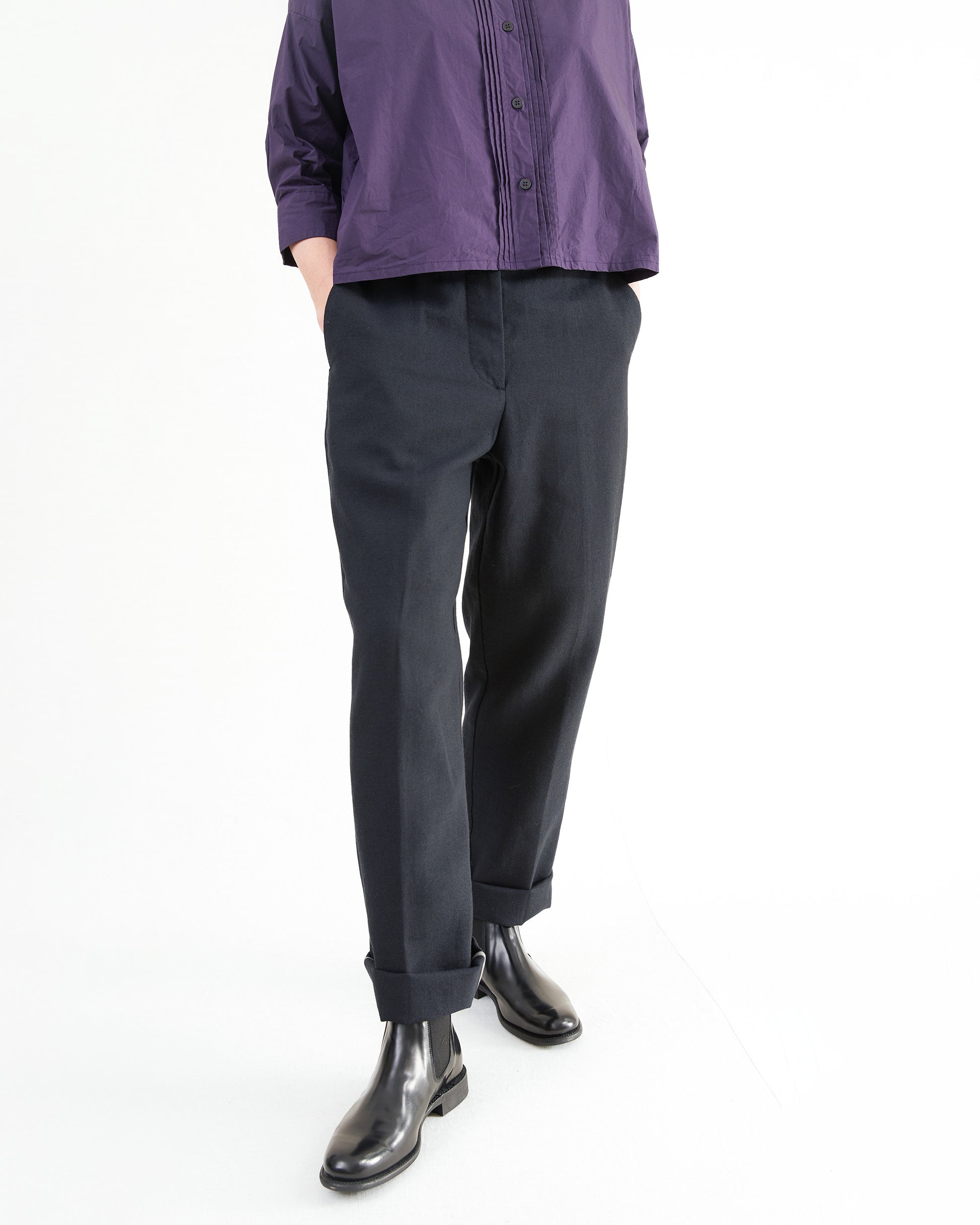 Bergfabel Women's Maria Pants in Black Navy