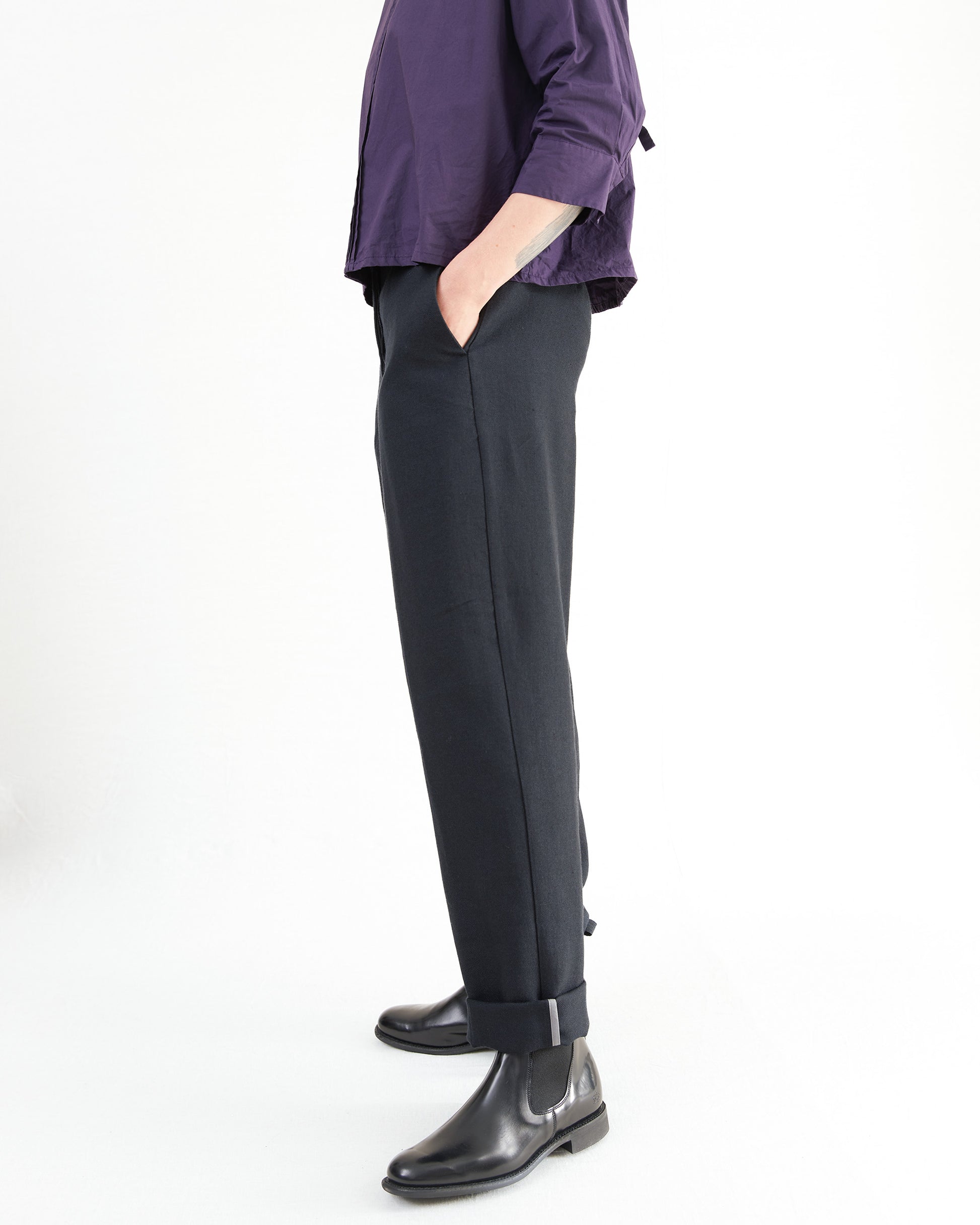 Bergfabel Women's Maria Pants in Black Navy