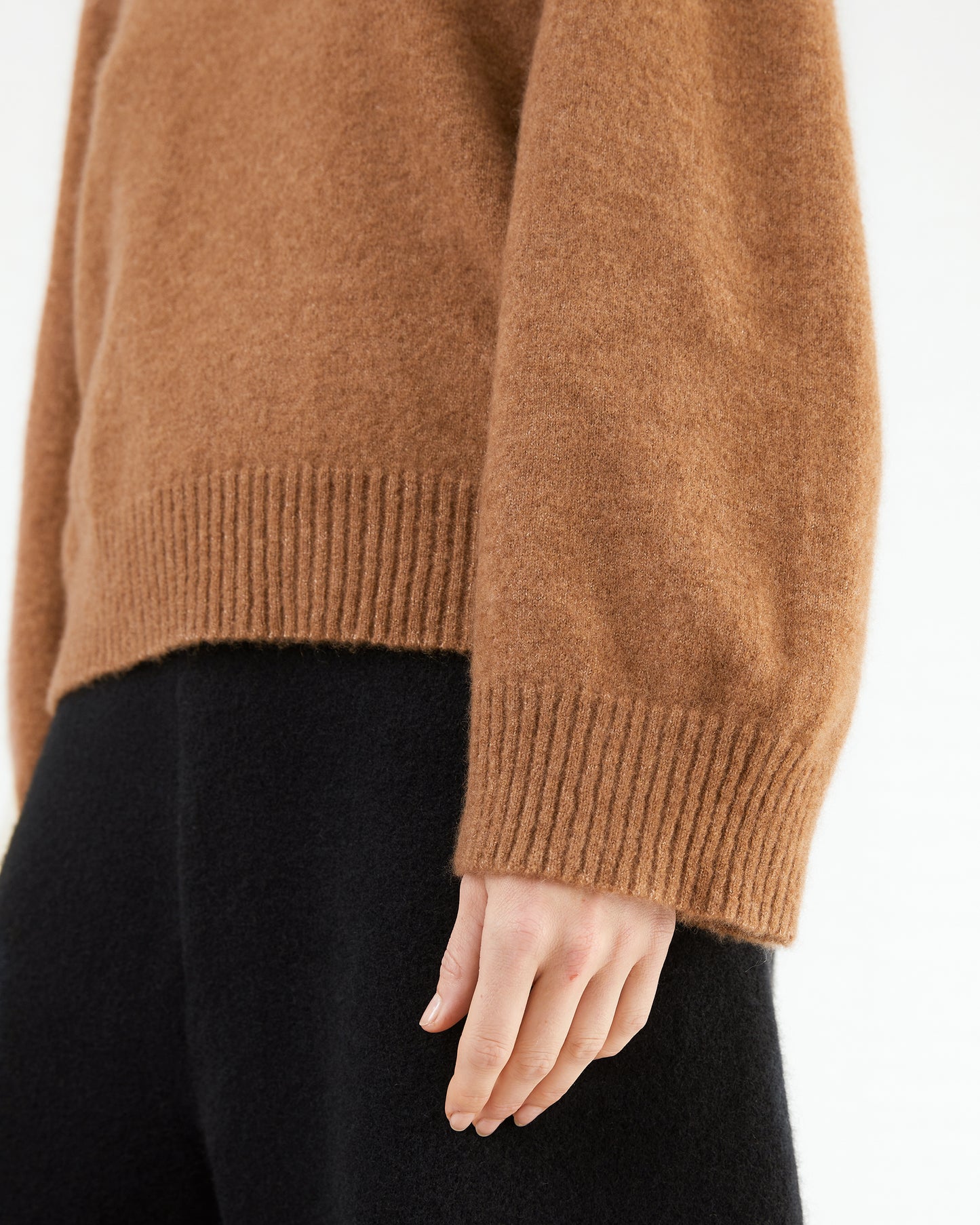 Boboutic Wool Turtleneck in Peanut