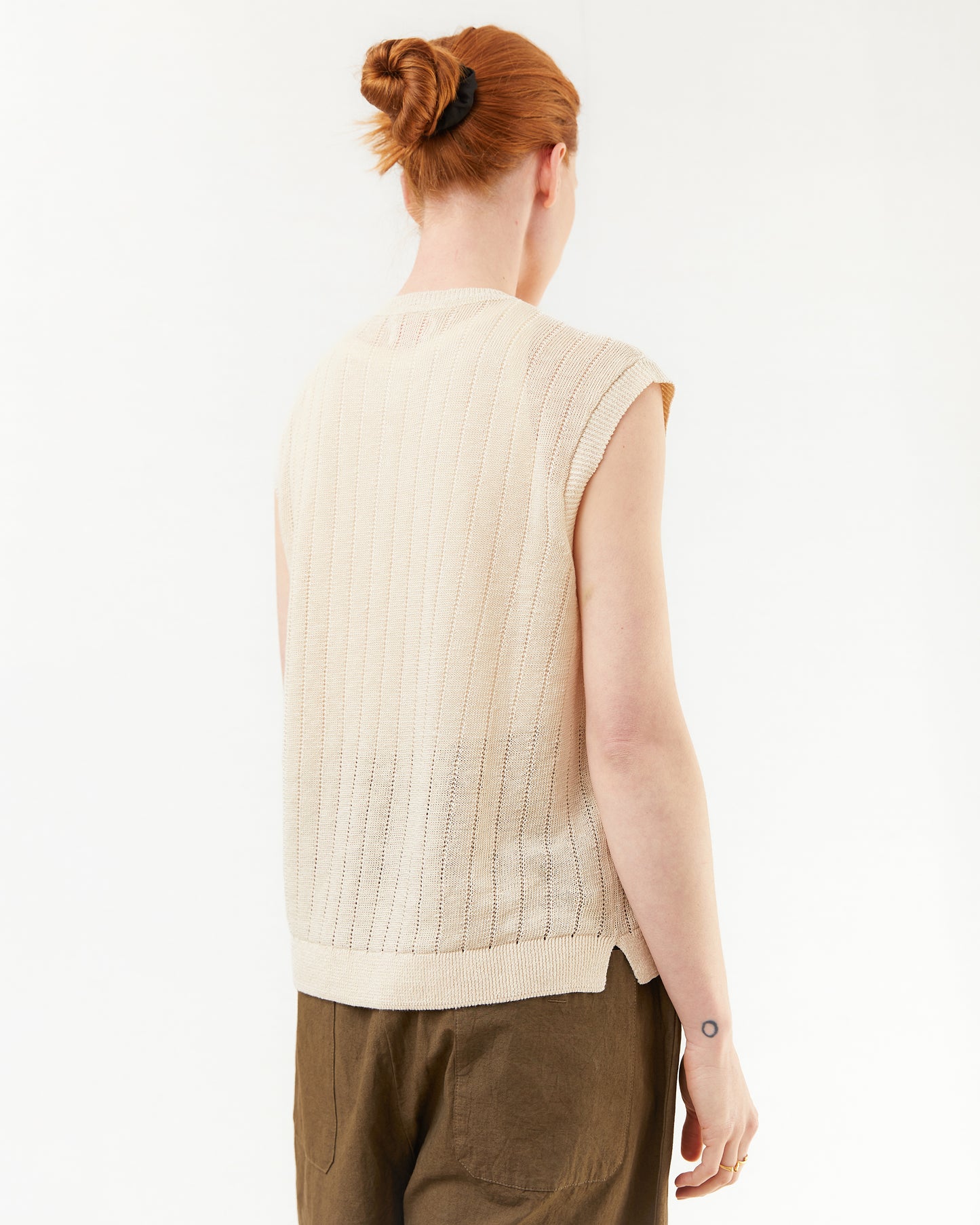 GRP Women's Casa Isaac Linen Vest in Ecru