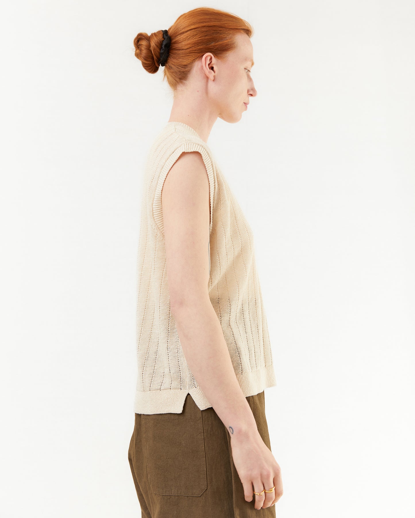GRP Women's Casa Isaac Linen Vest in Ecru
