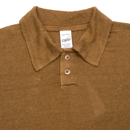<p>Polo shirt with a two-button closure in medium-weight cool knitted linen.</p> <p>100% Linen.</p> <p>Made in Italy.</p>