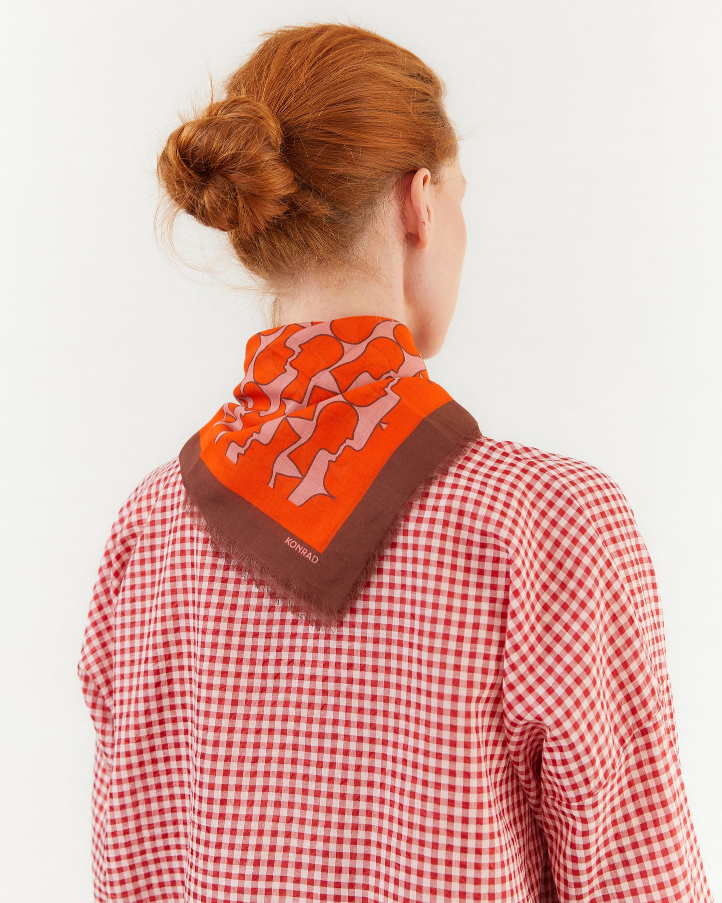 KONRAD Fabian Heads Scarf in Orange