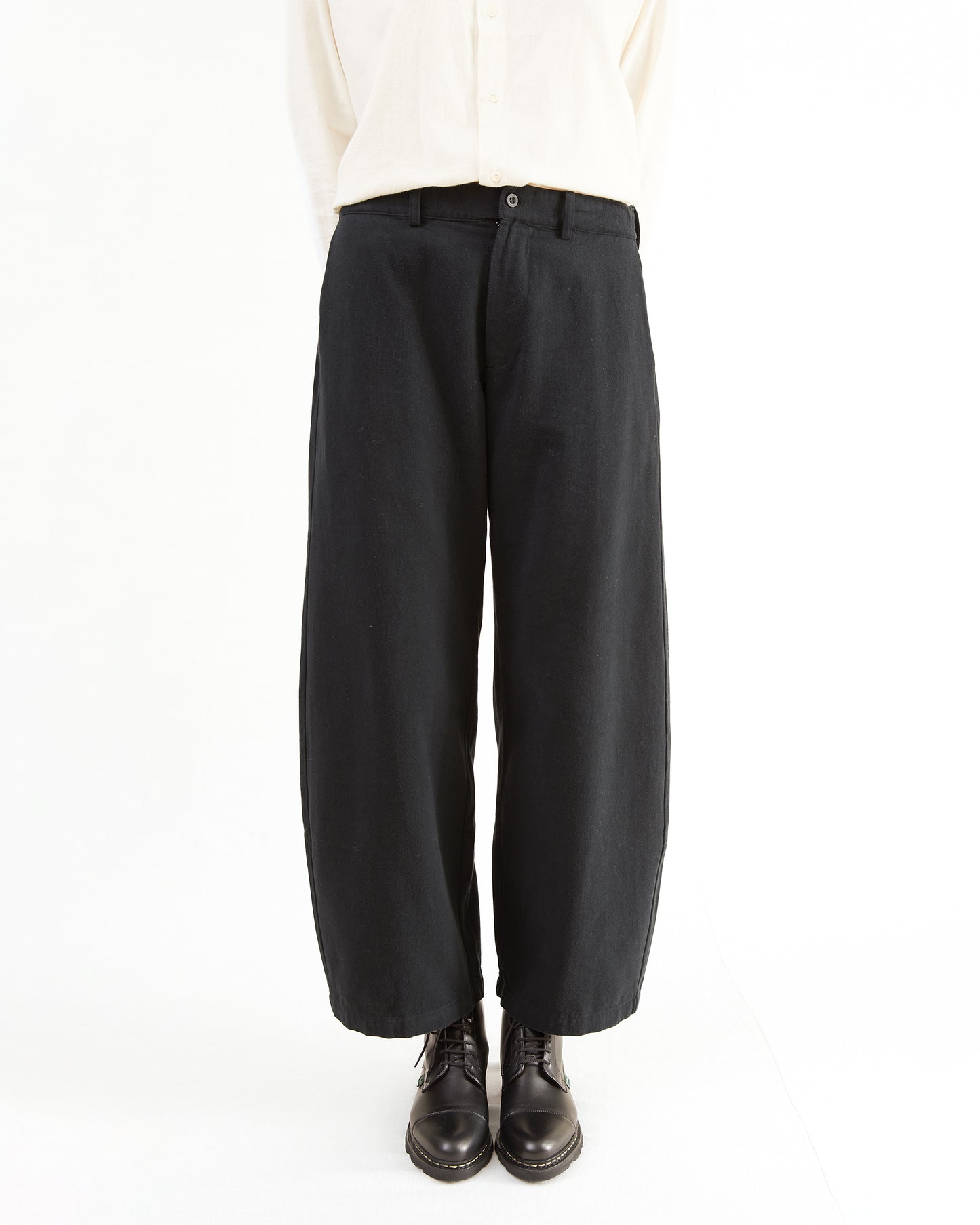 Labo.Art Women's Bum Mel Pant in Black