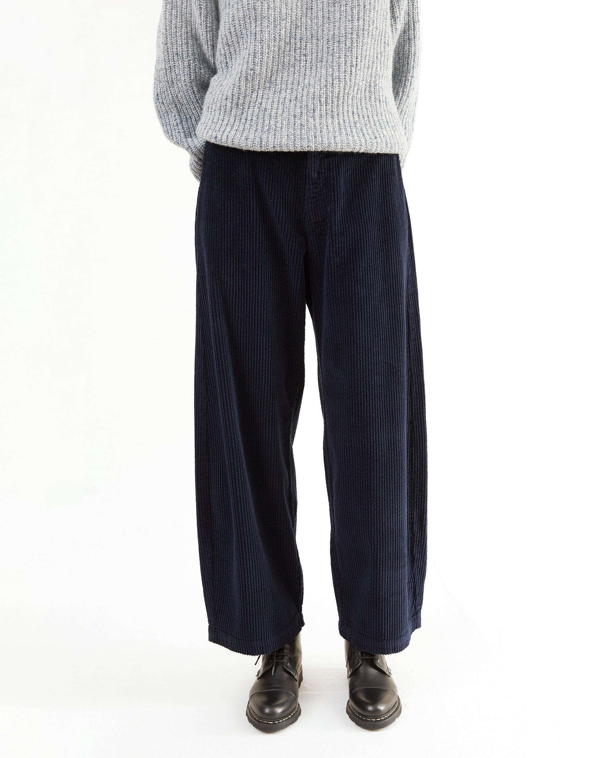 Labo.Art Women's Bum Velluto Pant in Atlantic