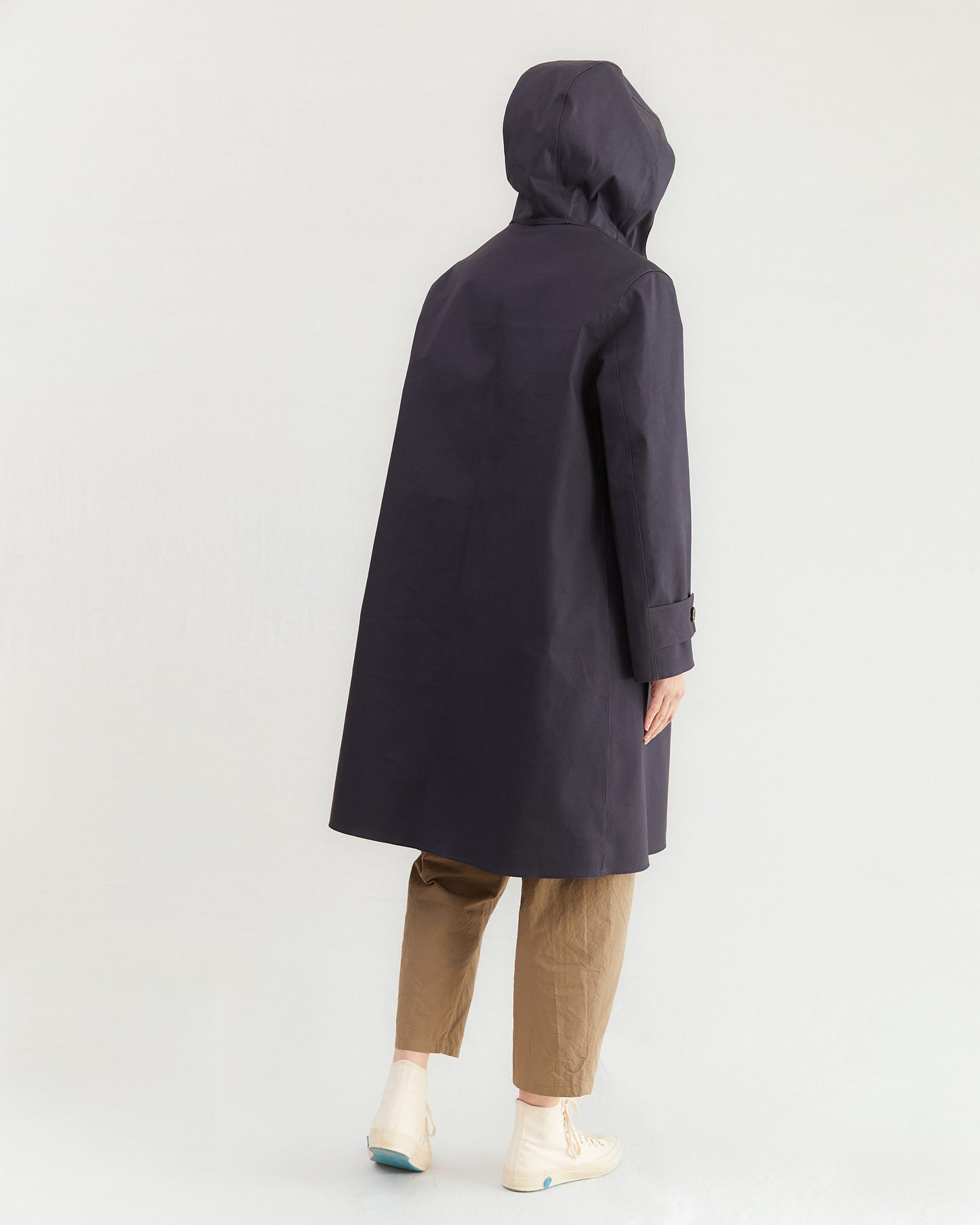 Mackintosh Women's Watten Bonded Cotton Hooded Raincoat in Navy