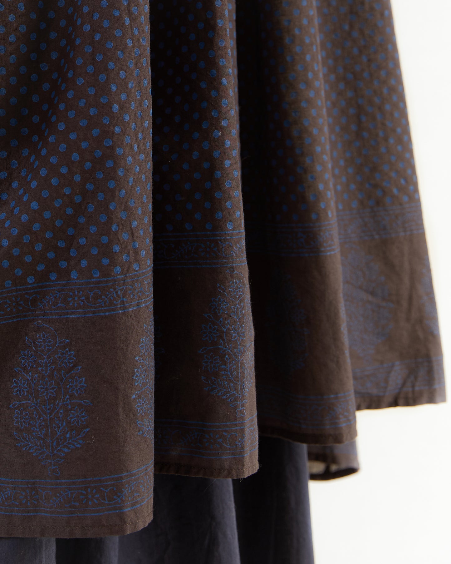 Maison De Soil Crew Neck Dress With Random Pleats in Off Black/ Bright Navy Print