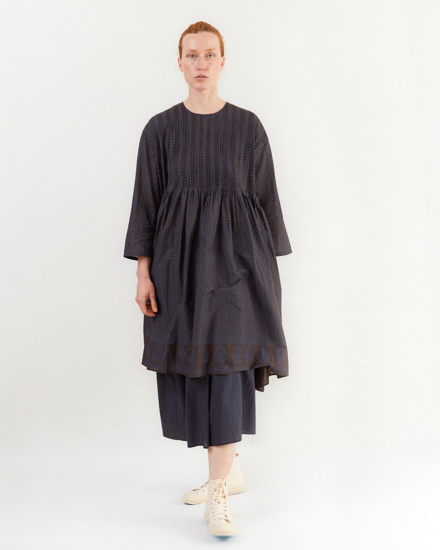 Maison De Soil Crew Neck Dress With Random Pleats in Off Black/ Bright Navy Print