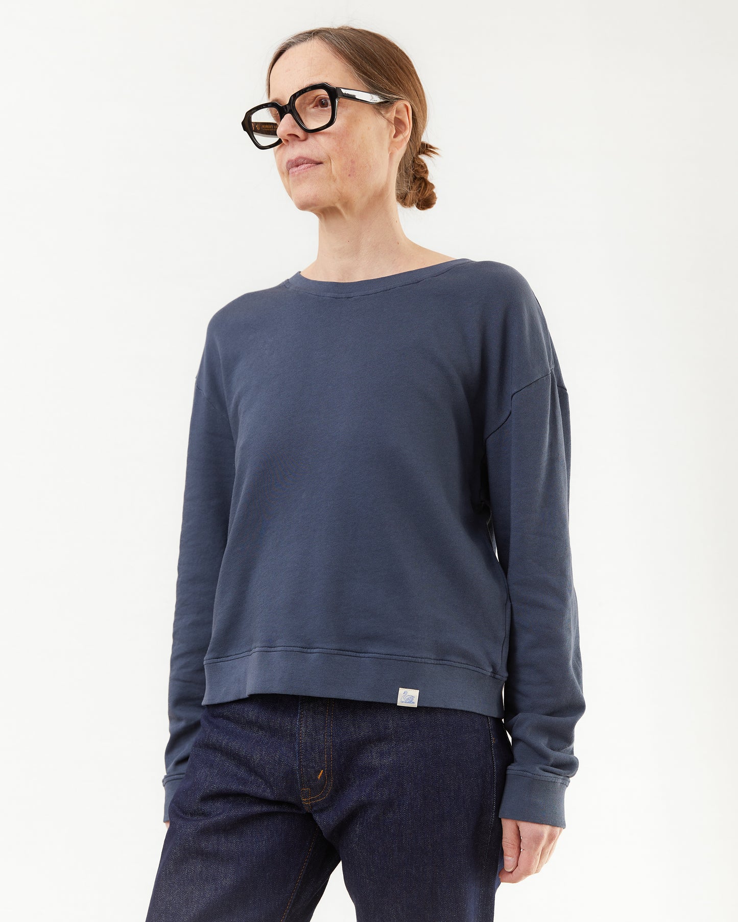 Merz b Schwanen Women's Cropped Sweatshirt in Denim Blue