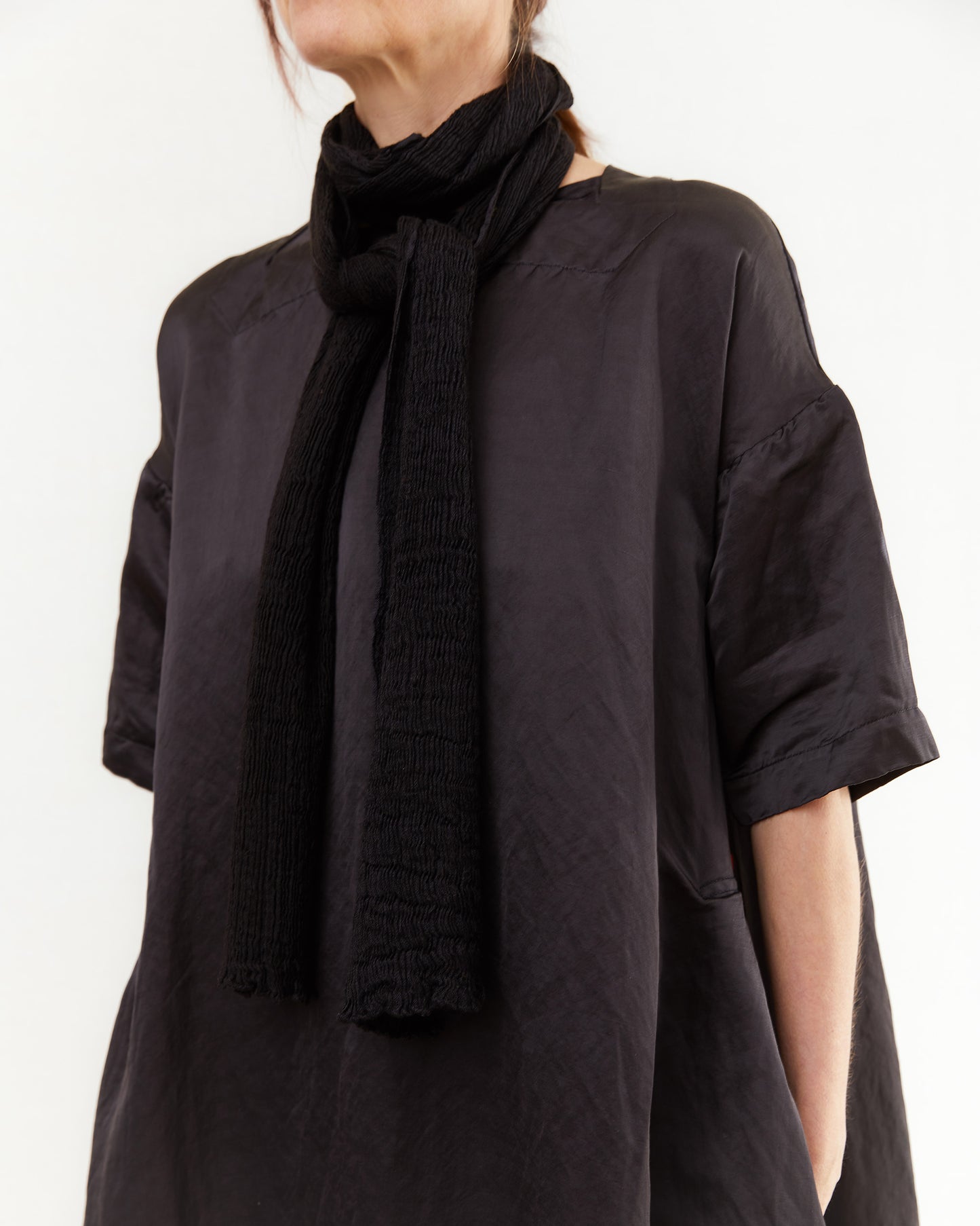 Norlha Feather Ripples Yak Khullu/Silk Scarf in Black