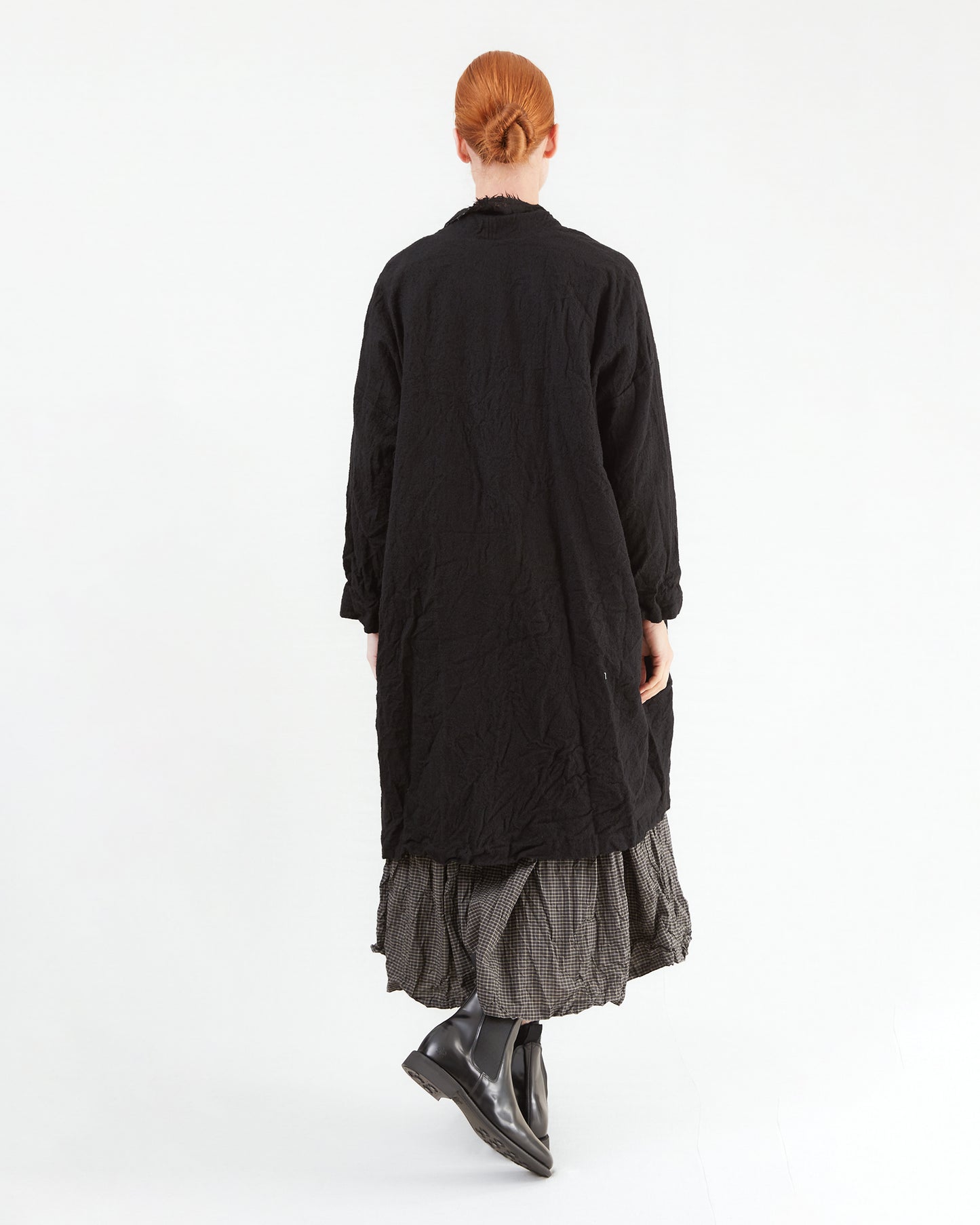 Pas de Calais Refined Wool Gauze Coat in Black