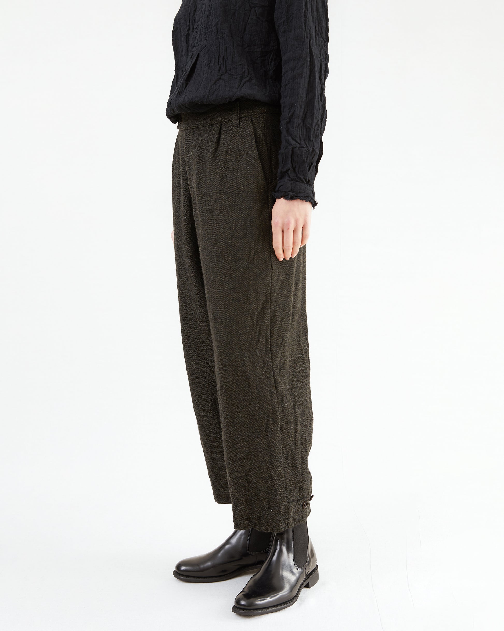 Pas de Calais Eco Wool Herringbone Wide Pants in Khaki