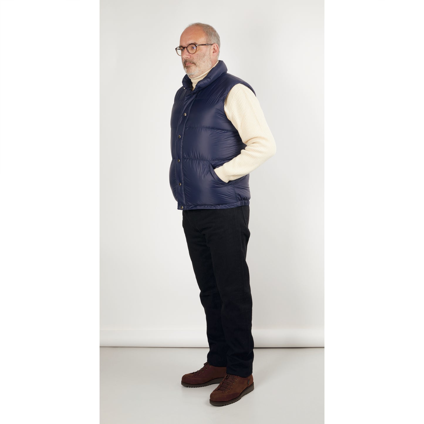 Crescent Down Works Italian Vest in Navy/Navy