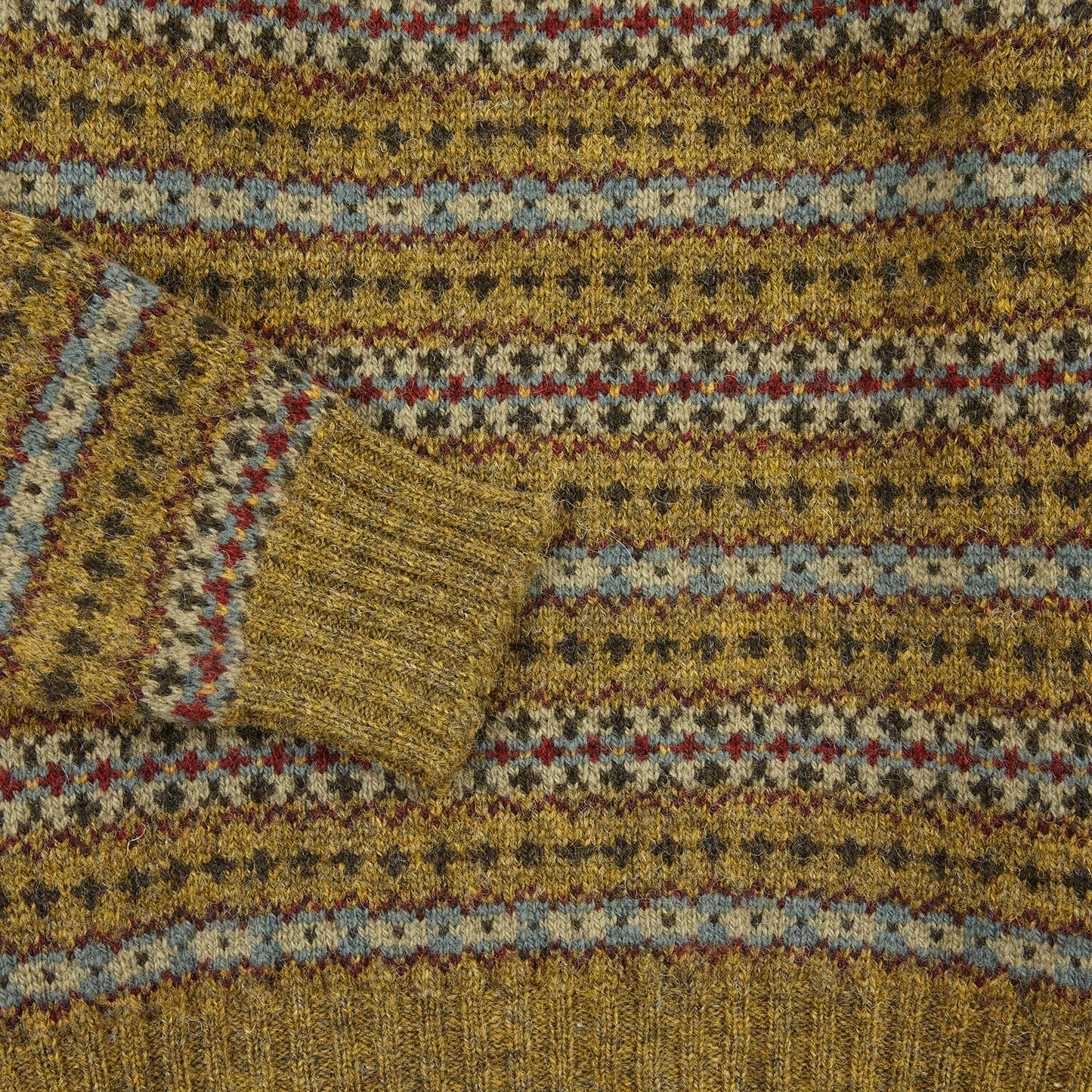 Jamieson's Crew-Neck Fair Isle Jumper in Kelp