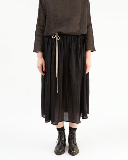 Apuntob Wool Skirt in Black