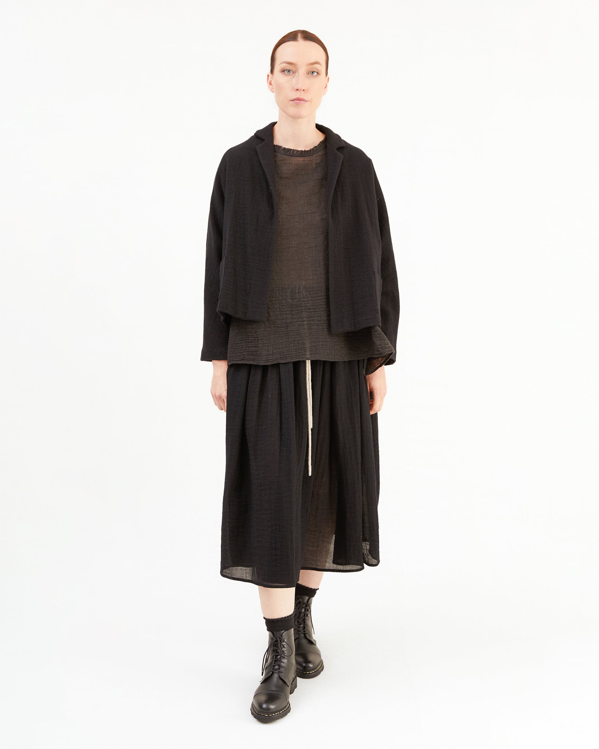 Apuntob Wool Skirt in Black