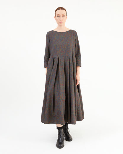 Apuntob Floral Dress in Anthracite Grey