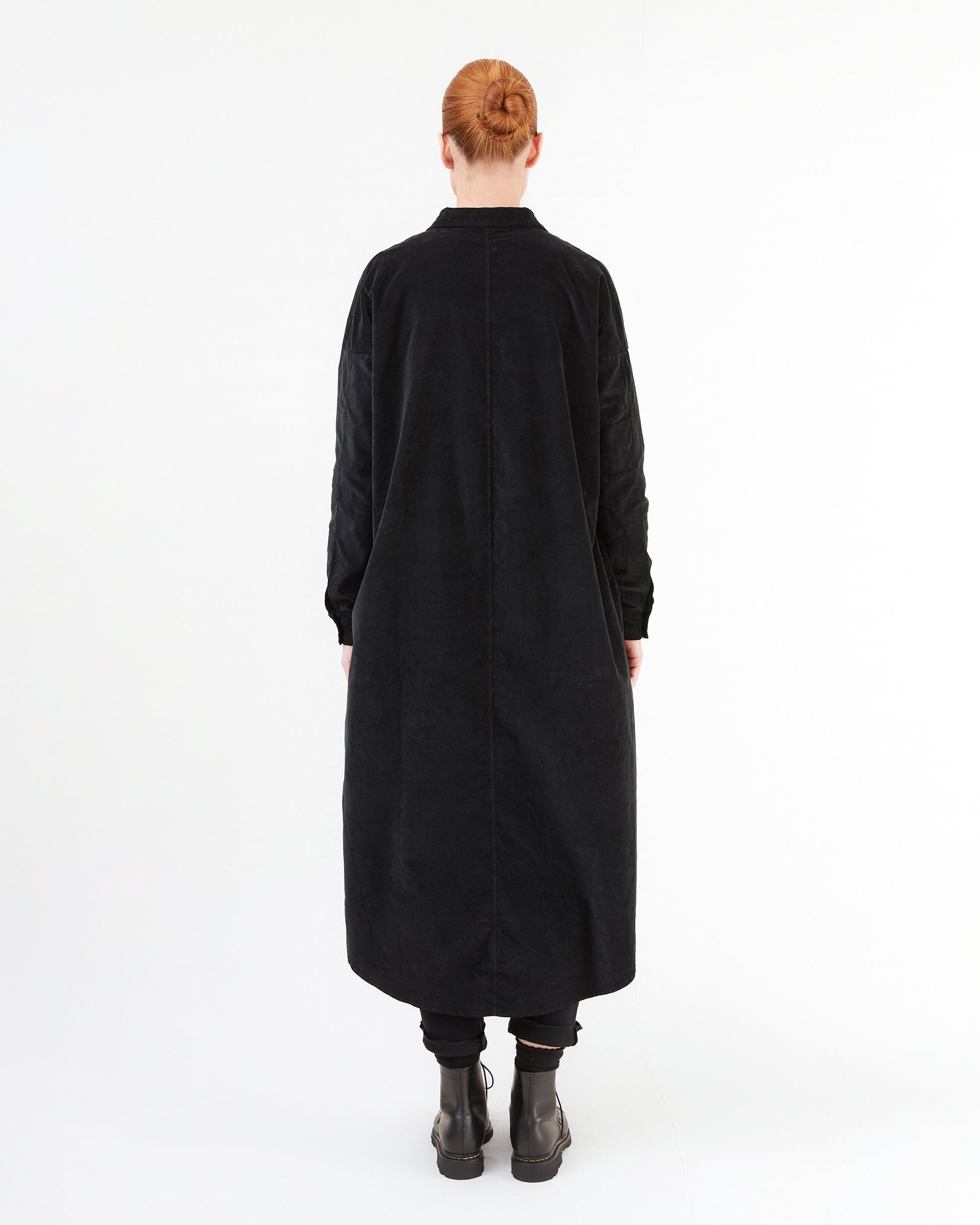 Album Di Famiglia Long Velvet Shirt Dress in Black