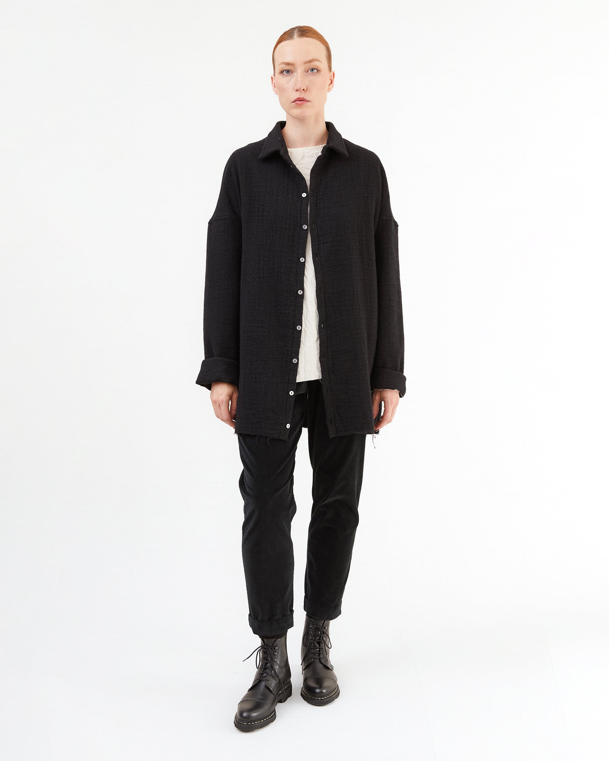 Album Di Famiglia Soft Collar Shirt in Black