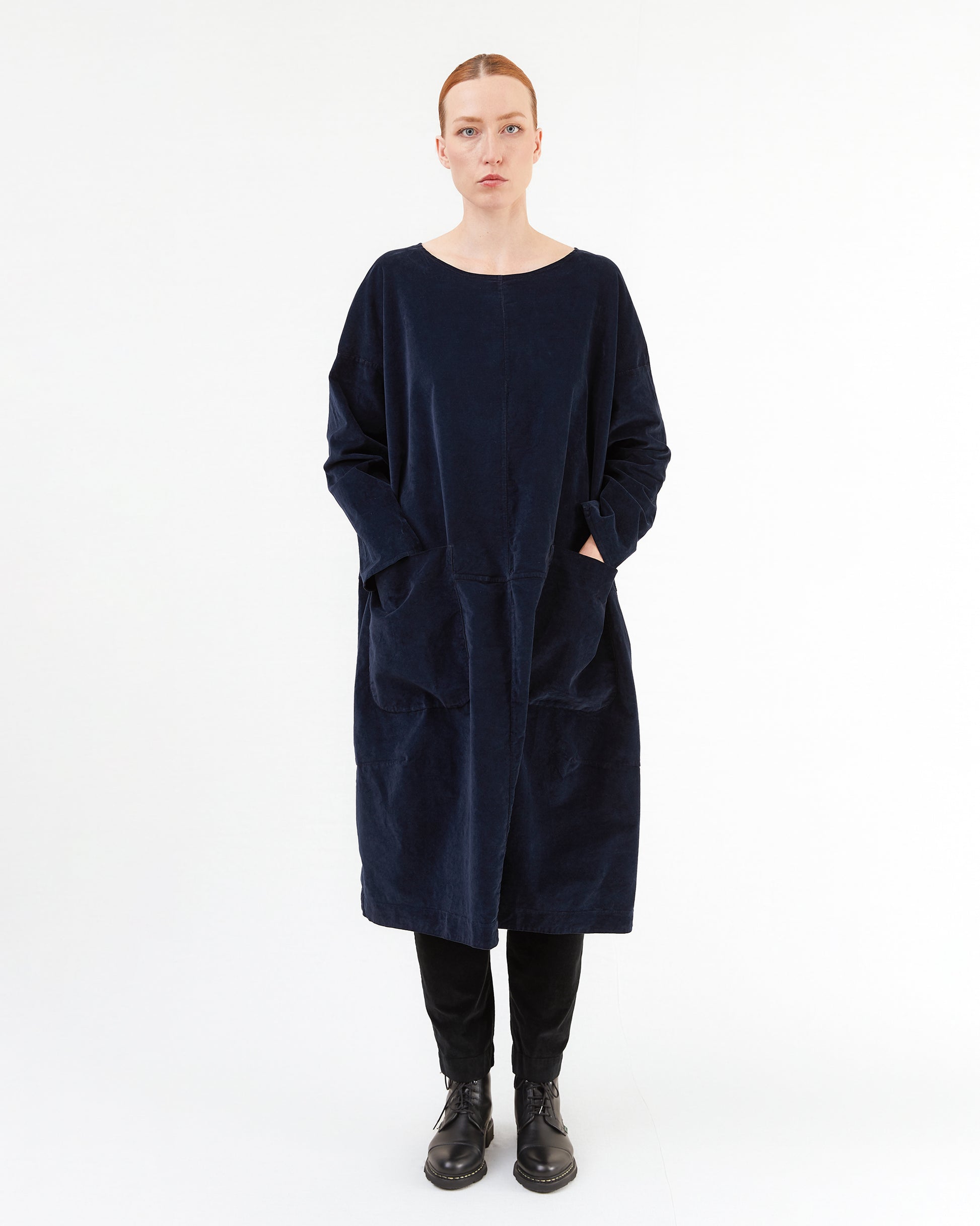 Album Di Famiglia Tasche Velvet Dress in Ink
