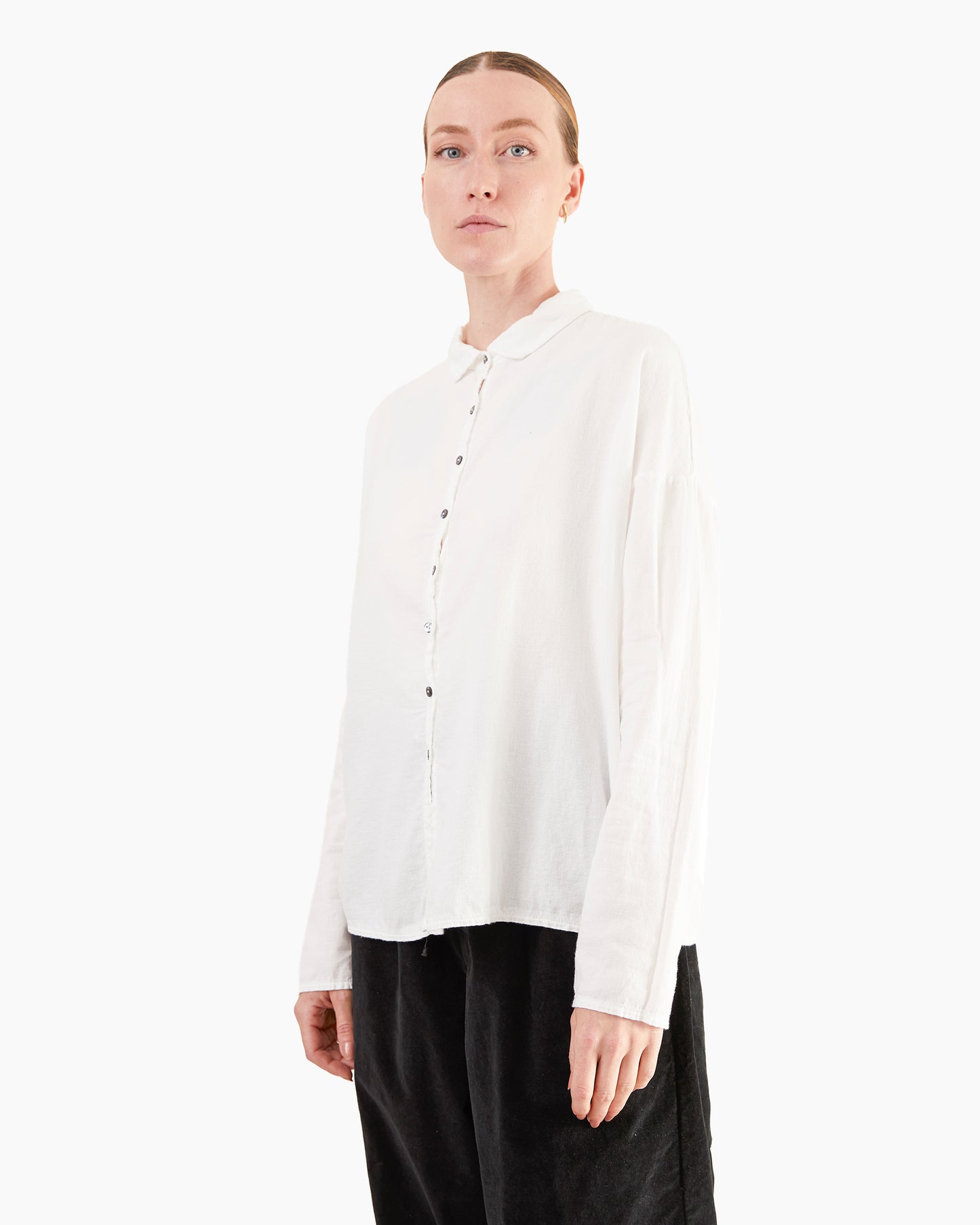 Album Di Famiglia Short Collar Shirt LWC in Milk