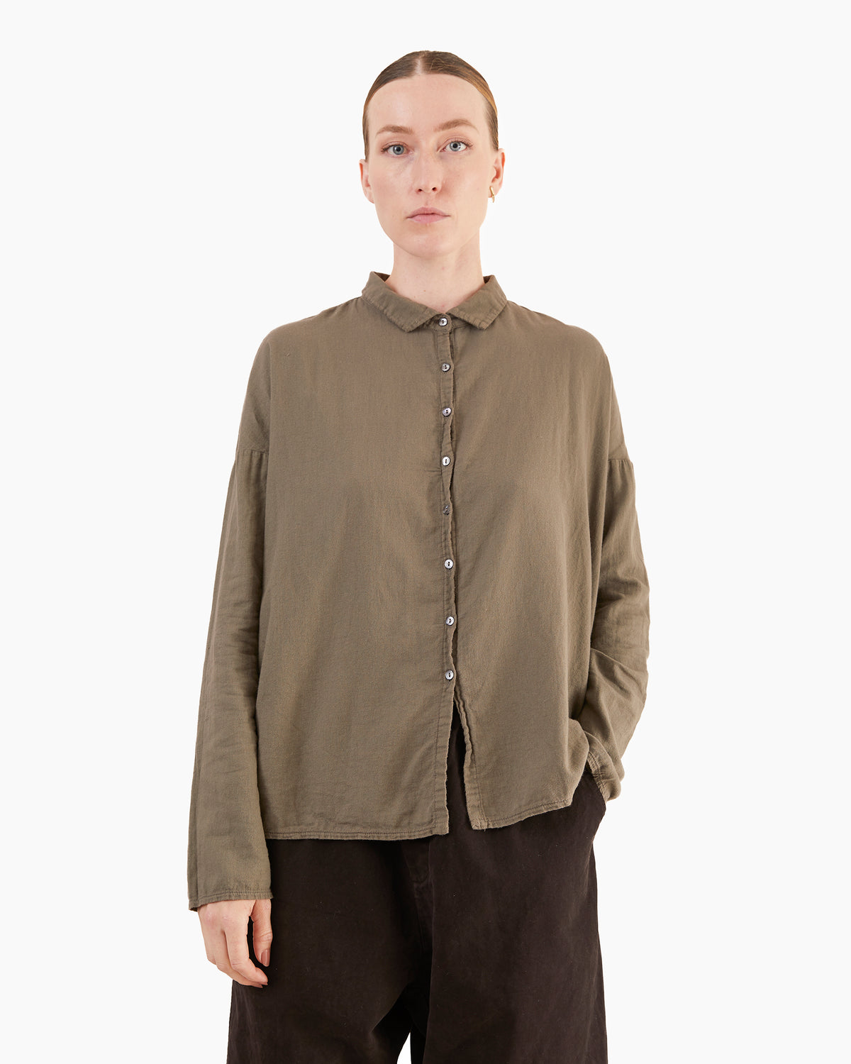 Album Di Famiglia Short Collar Shirt LWC in Taupe