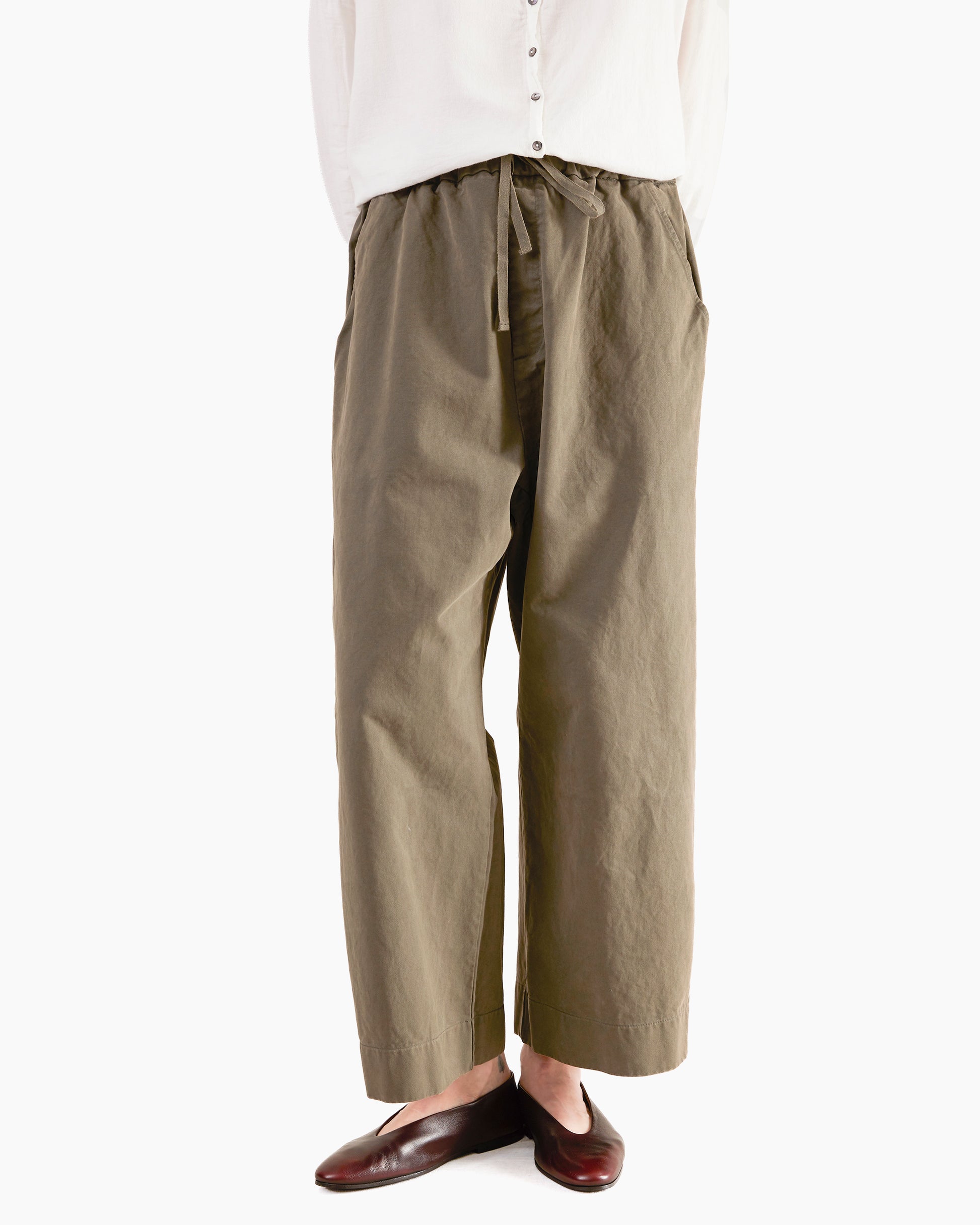 Album Di Famiglia Velvet Wide & Short Trousers in Taupe