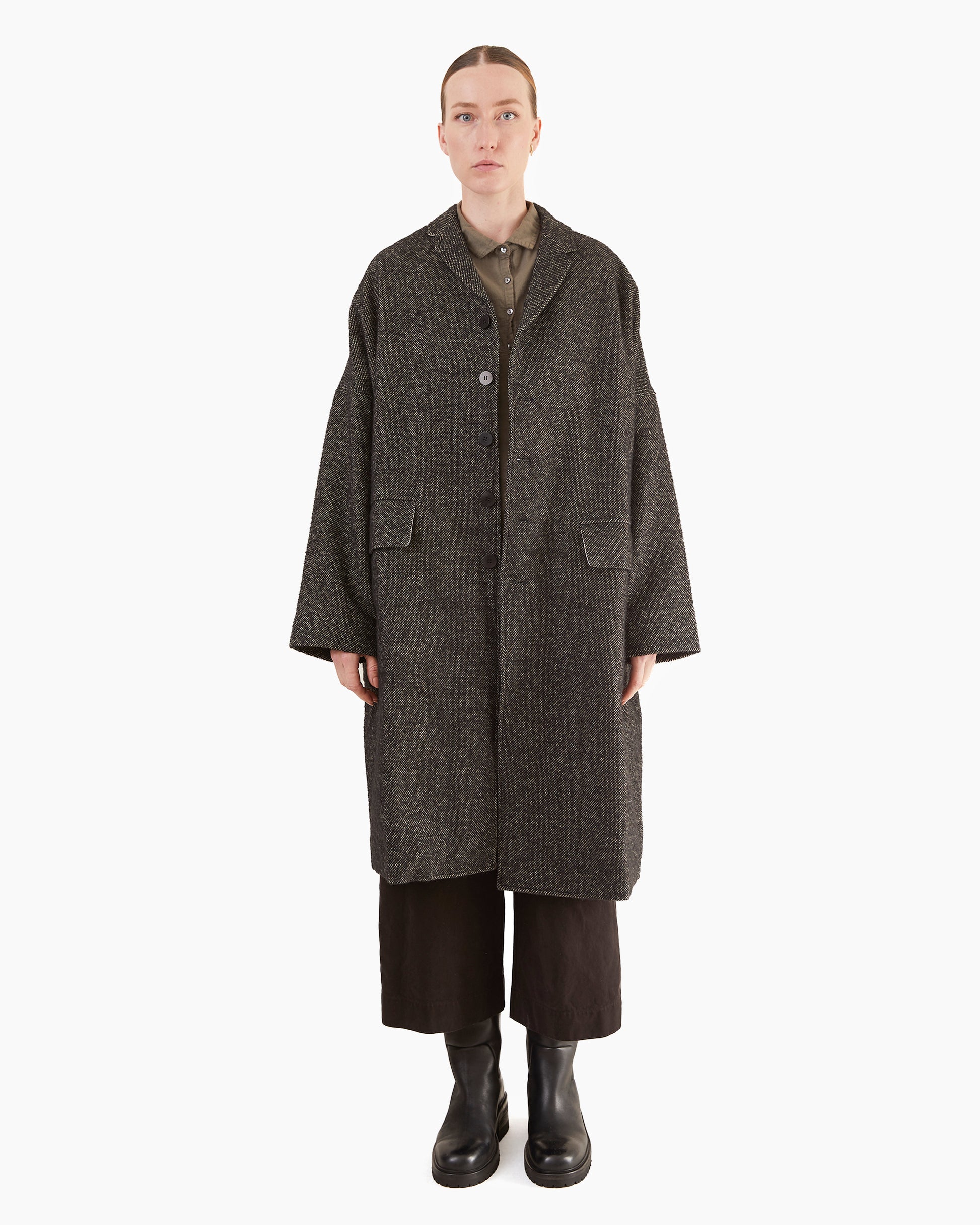 Album Di Famiglia Loose Coat WN in Black