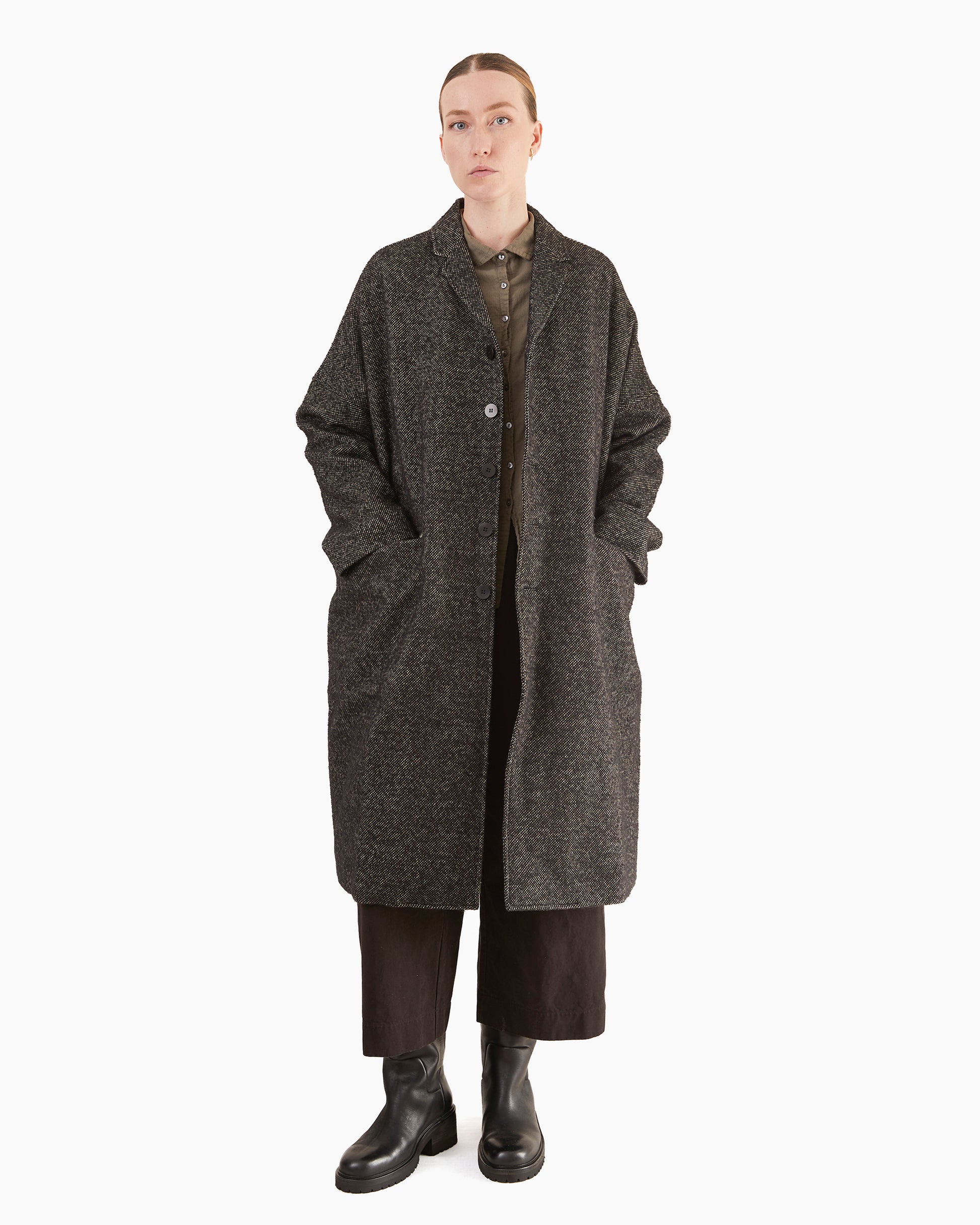 Album Di Famiglia Loose Coat WN in Black
