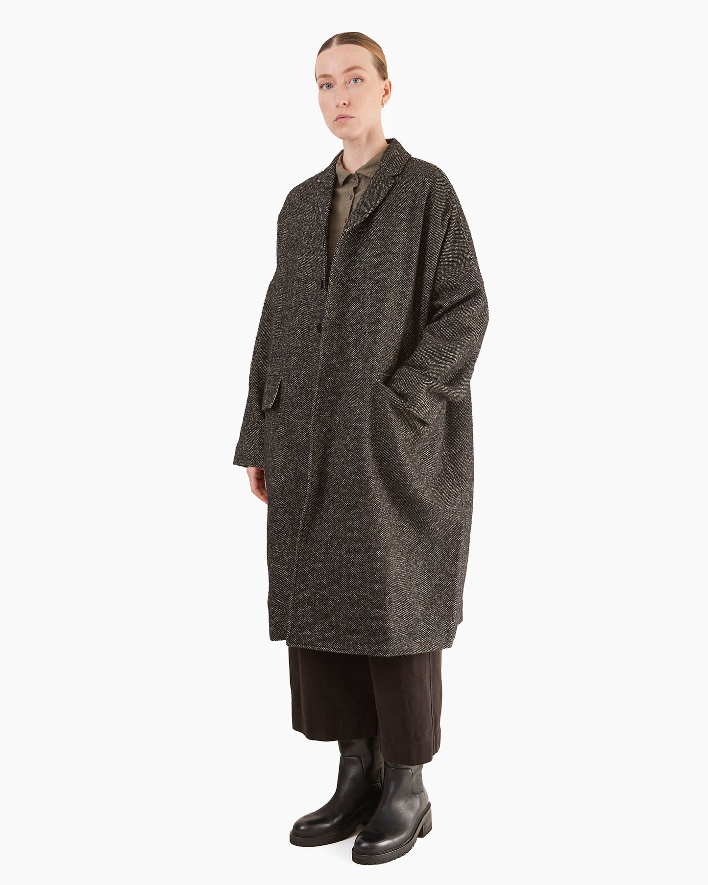 Album Di Famiglia Loose Coat WN in Black