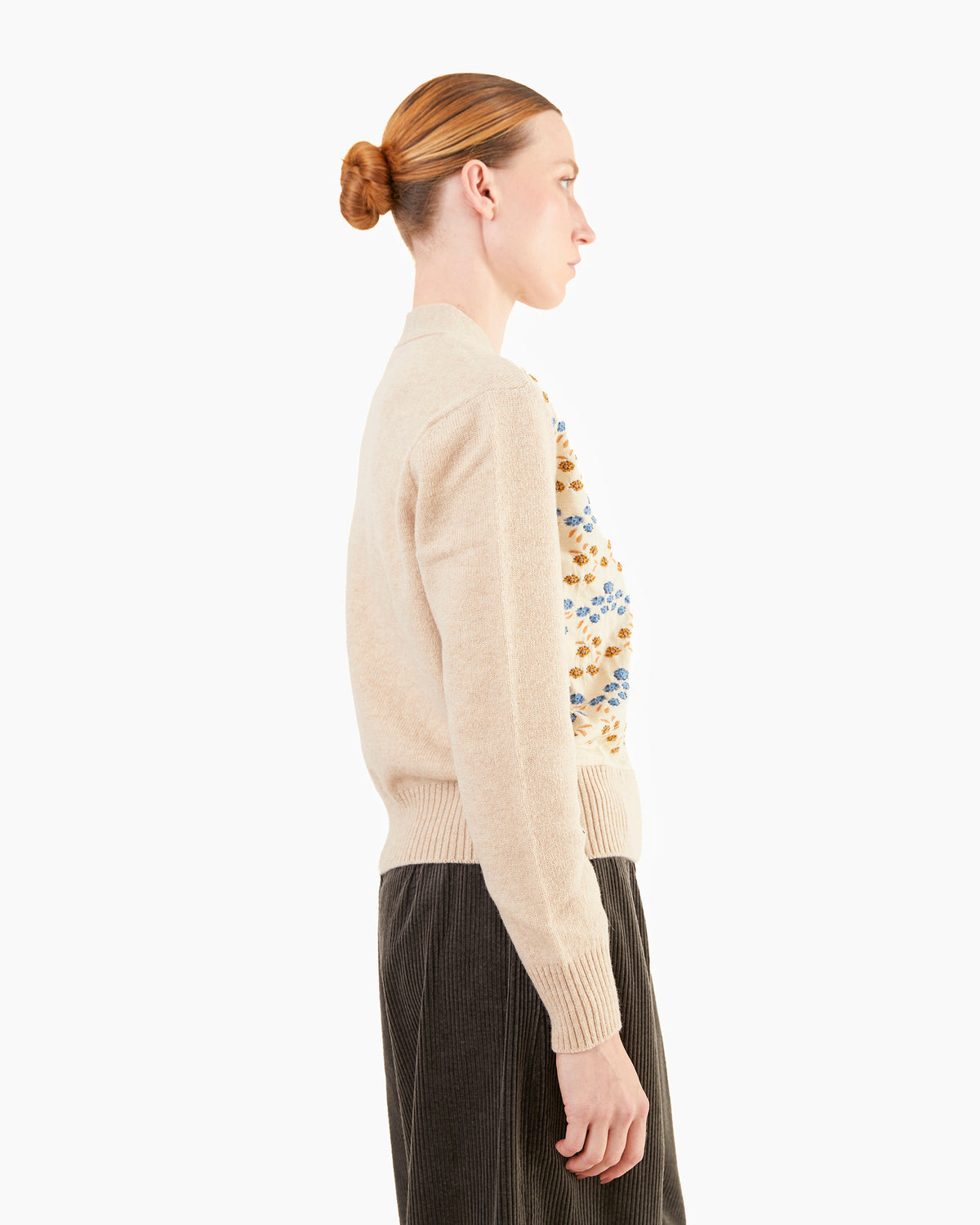 Antipast Sock Knit V-Neck Cardigan in Ivory & Beige