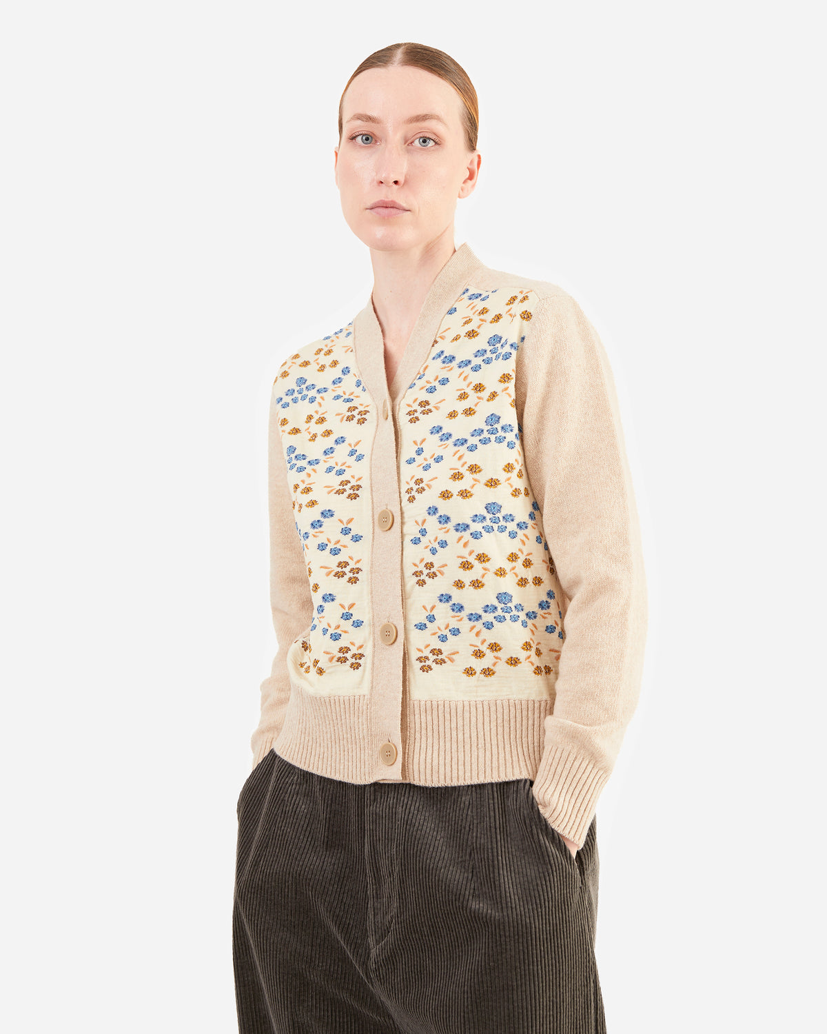 Antipast Sock Knit V-Neck Cardigan in Ivory & Beige