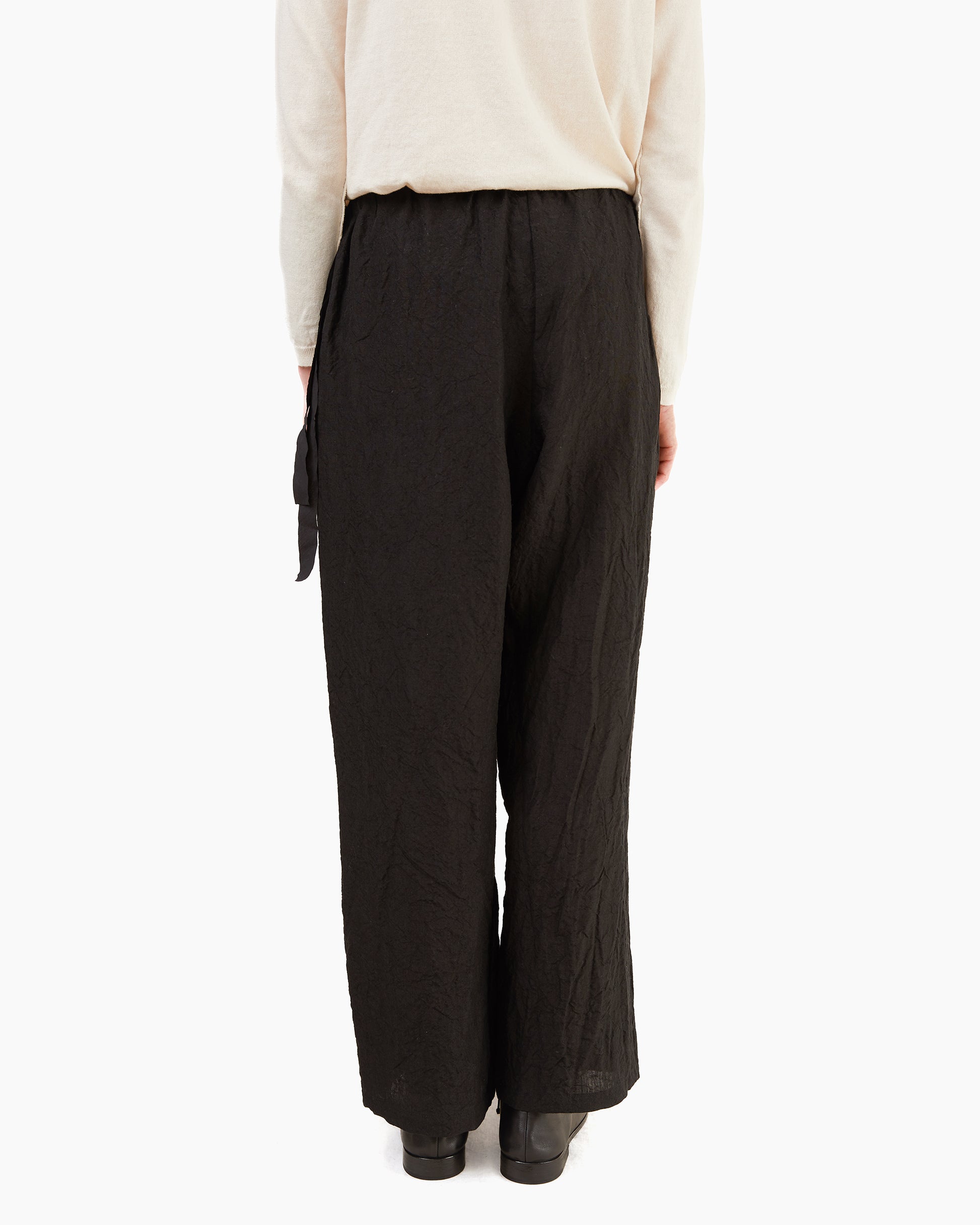 Apuntob Linen Trousers in Black