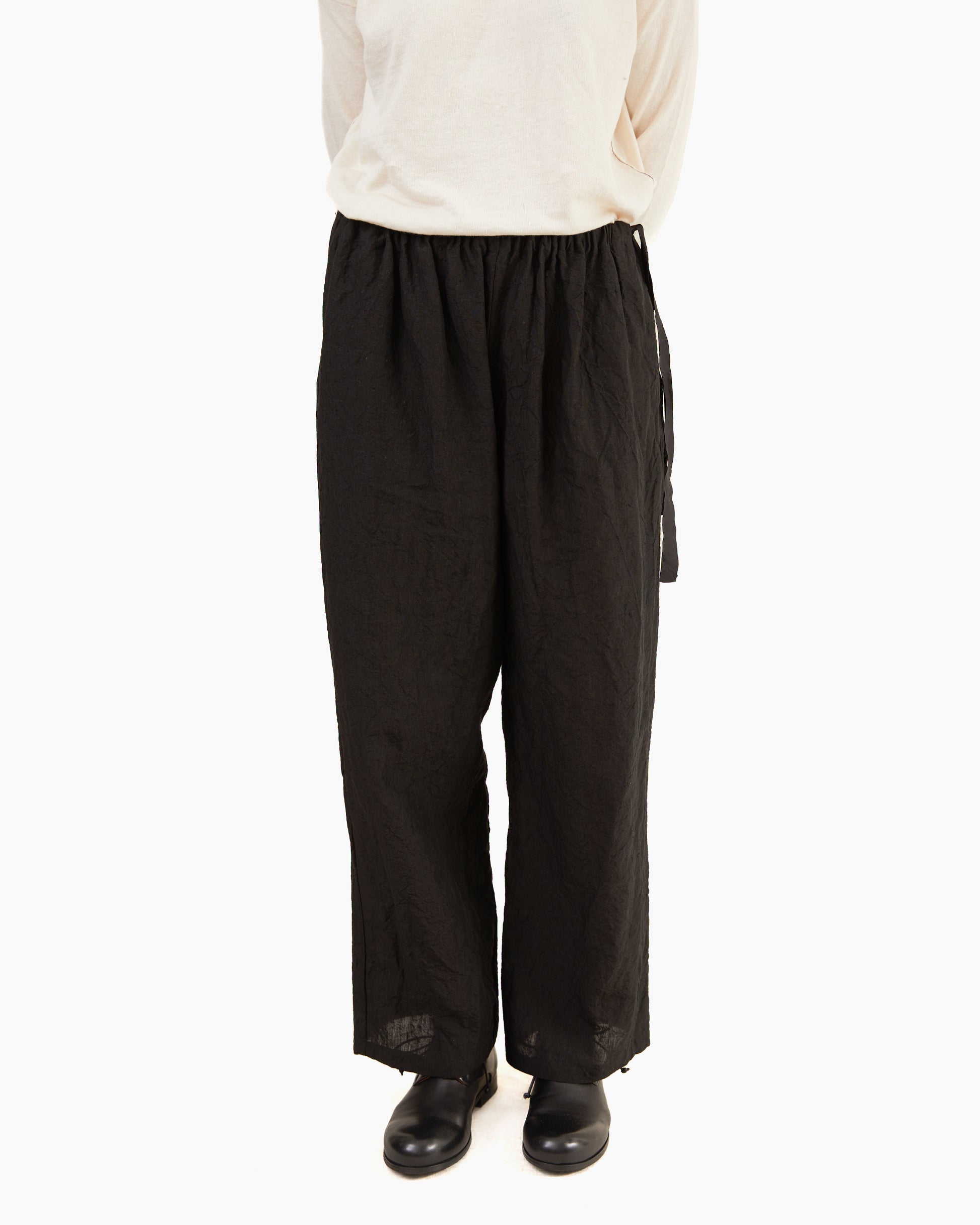 Apuntob Linen Trousers in Black
