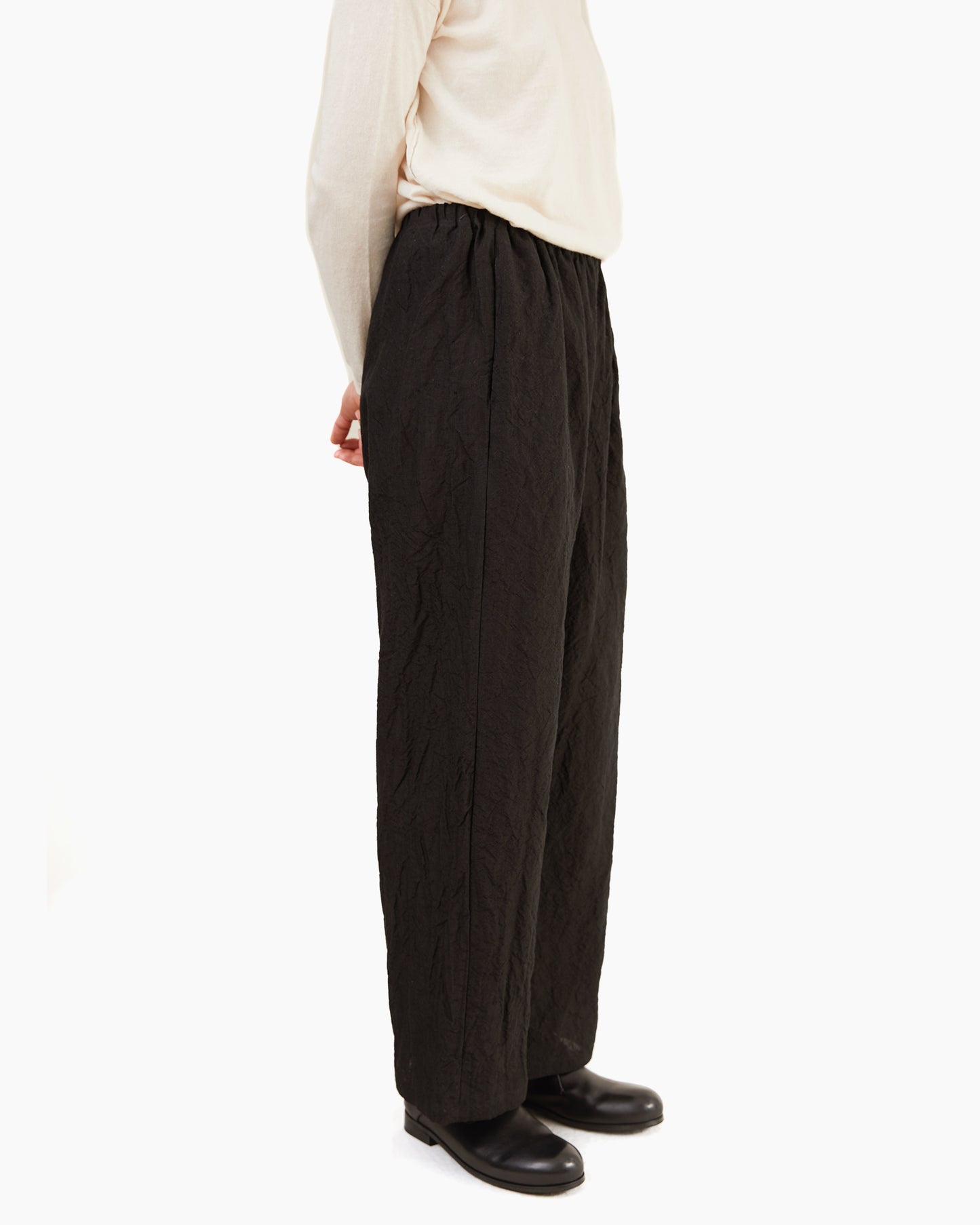 Apuntob Linen Trousers in Black