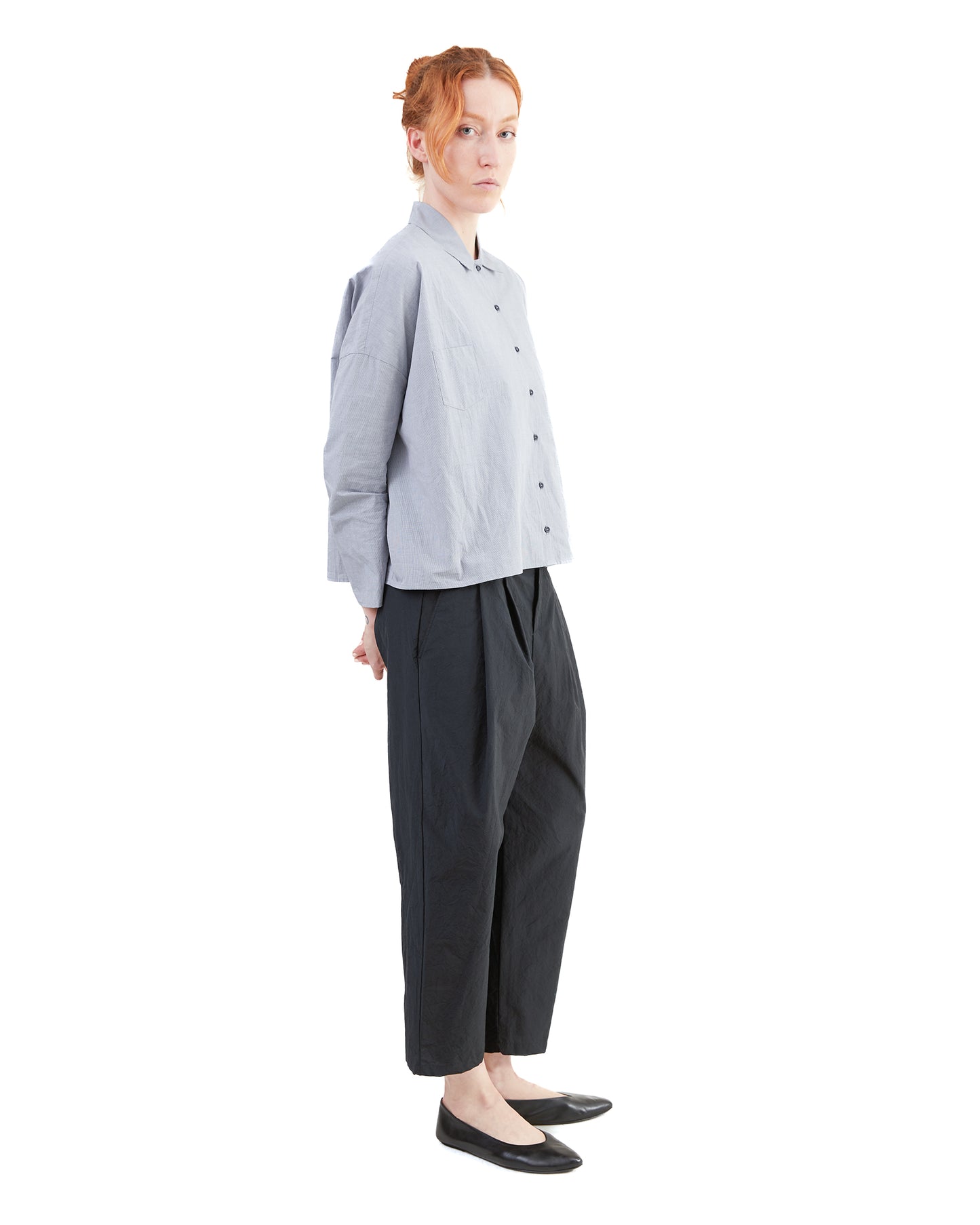 Apuntob Pleated Trousers in Black