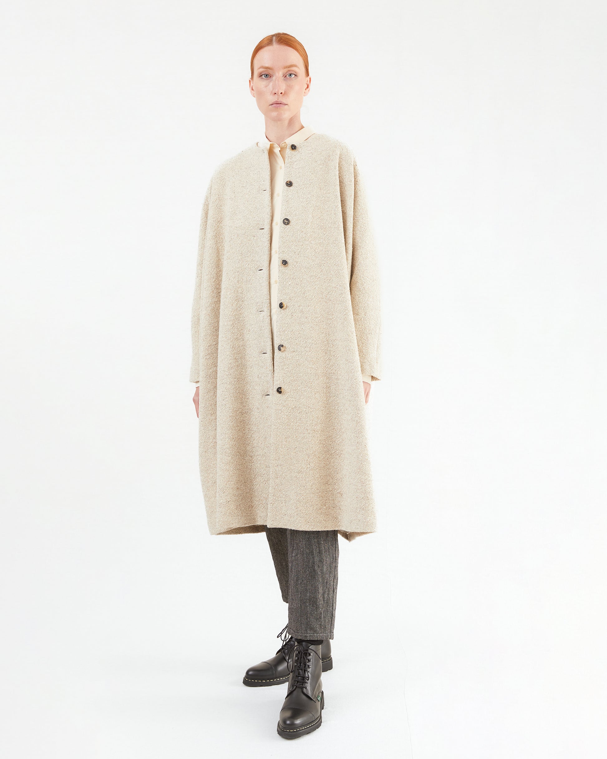 Apuntob Heavy Virgin Wool Coat in Natural